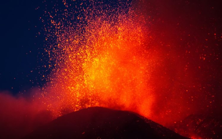 volcano, Mountains, Lava, Light, Glow, Fire HD Wallpaper Desktop Background