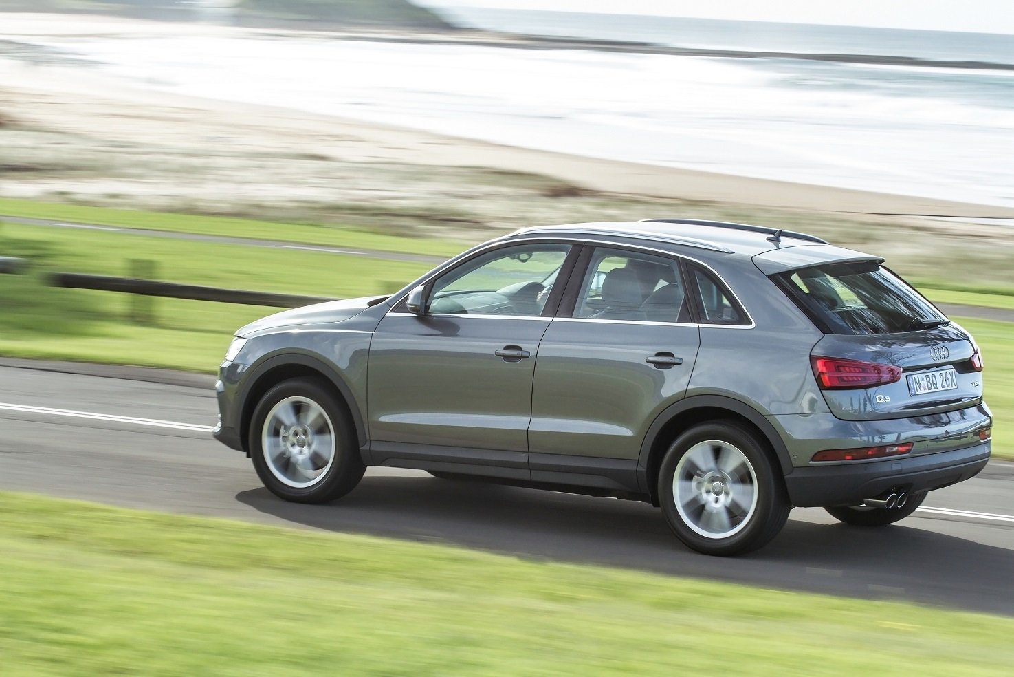 audi q3, 1, 4 litres, Tfsi, Au spec, Cars, Suv, 2015 Wallpaper