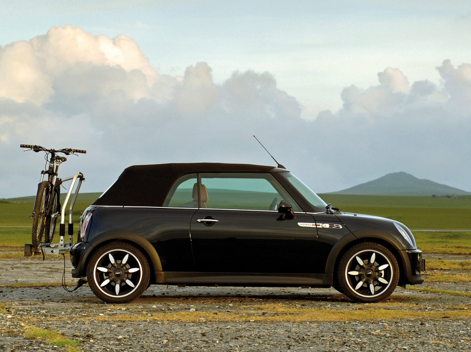mini, Cooper s, Cabrio, Convertible, Sidewalk, Uk spec, Cars, 2007 Wallpaper