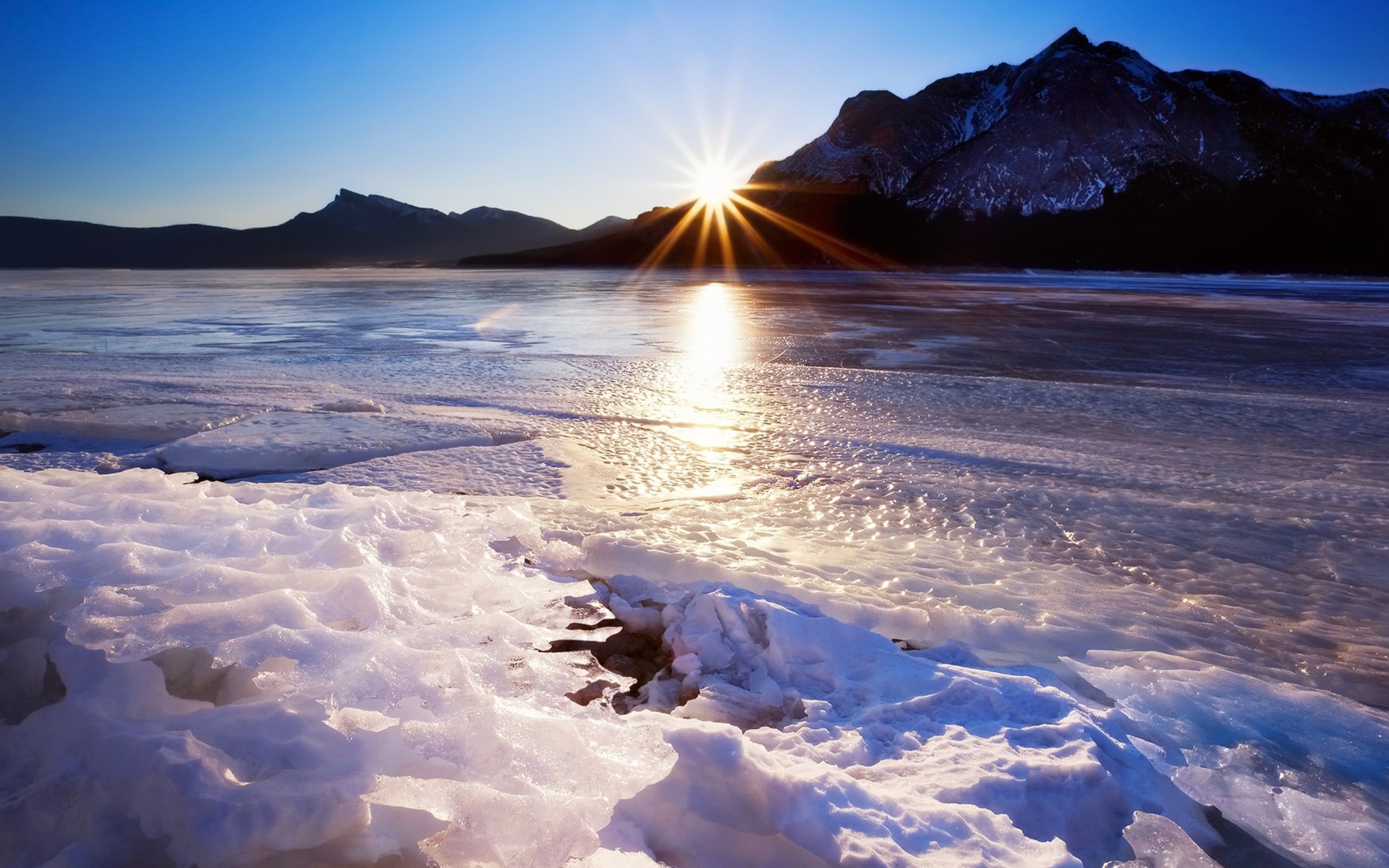 spring, Thawing, Snow, Ice, Water, Lake, Mountains, Beams, Heat Wallpaper