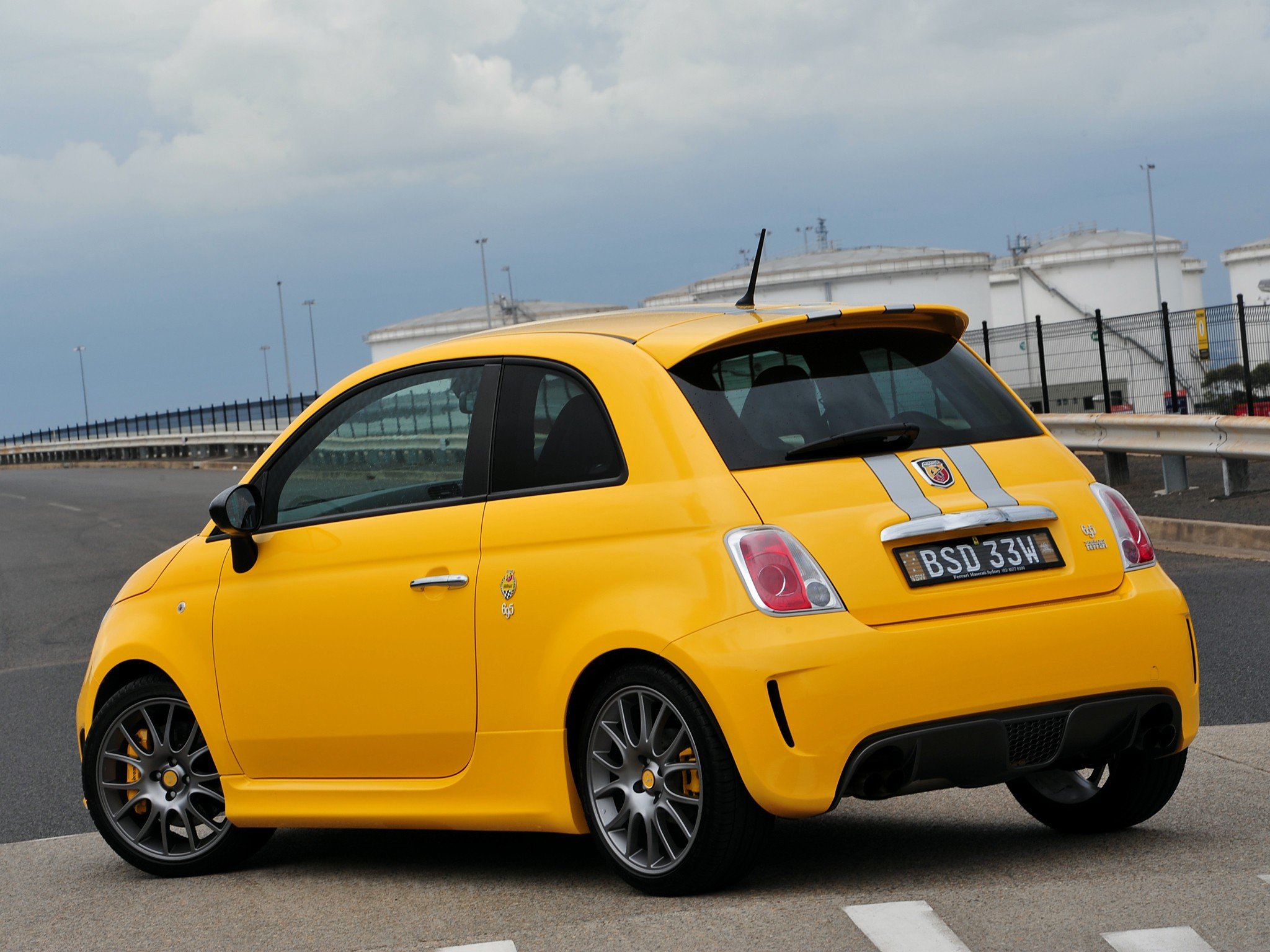 2009, 695, Abarth, Ferrari, Fiat, Tributo Wallpaper
