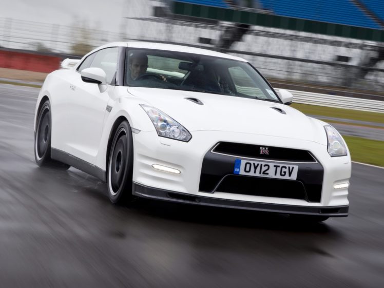 nissan, Gt r, Pure, Edition, For, Track, Pack, Uk spec, R35, Cars, Coupe, 2012 HD Wallpaper Desktop Background