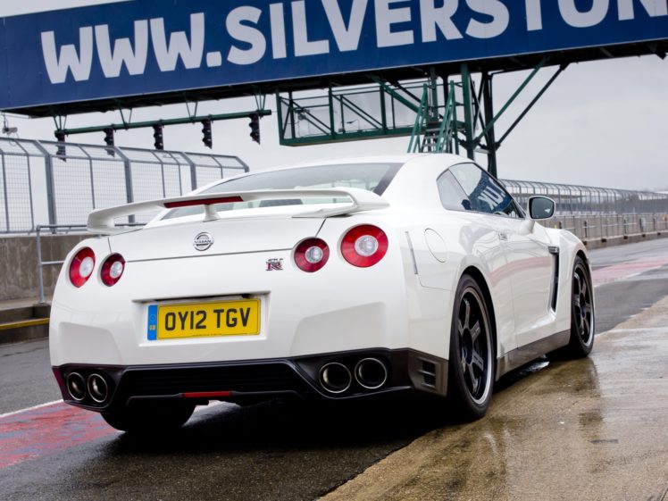 nissan, Gt r, Pure, Edition, For, Track, Pack, Uk spec, R35, Cars, Coupe, 2012 HD Wallpaper Desktop Background
