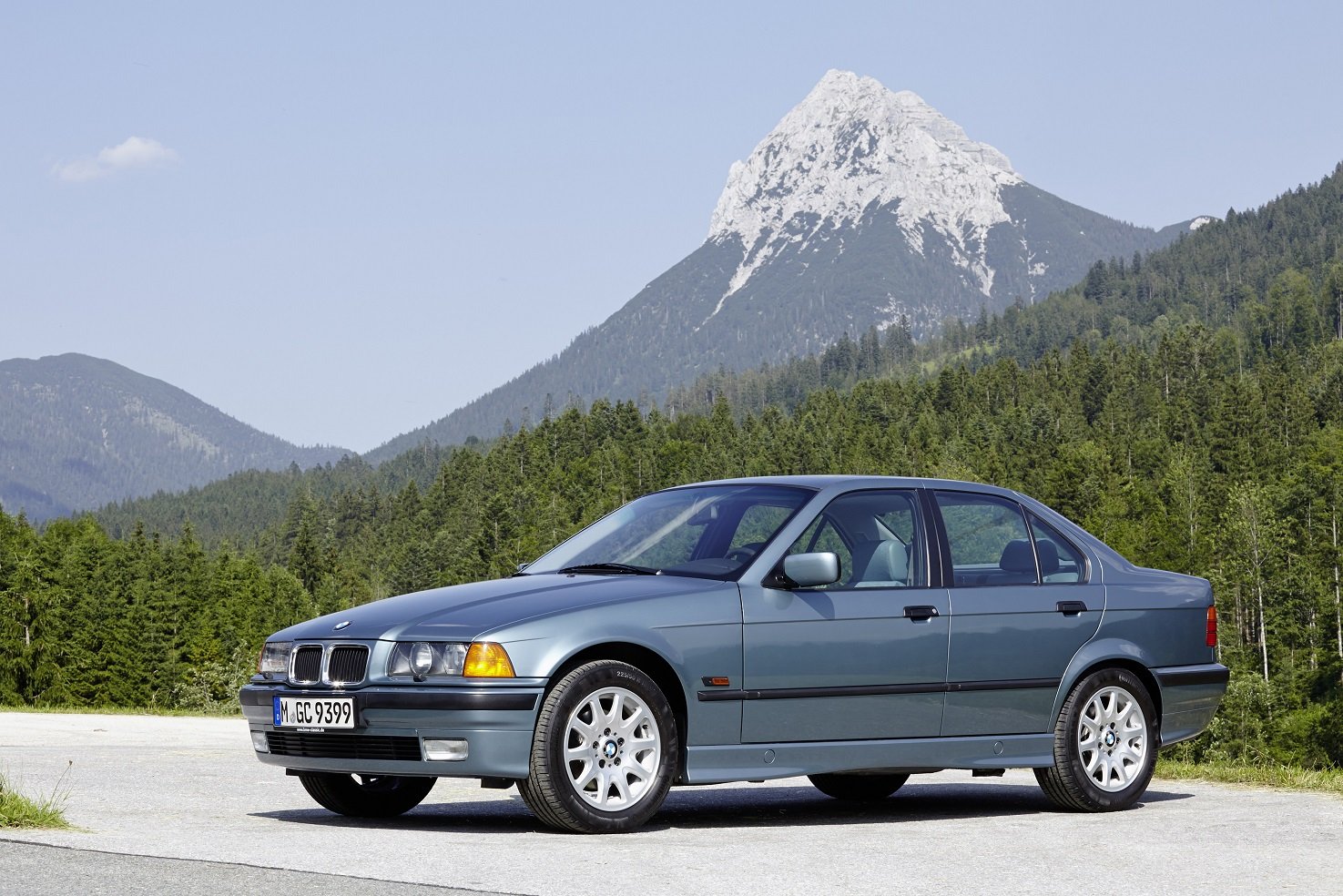 bmw, 323i, Sedan,  e36 , Cars, 1995 Wallpaper