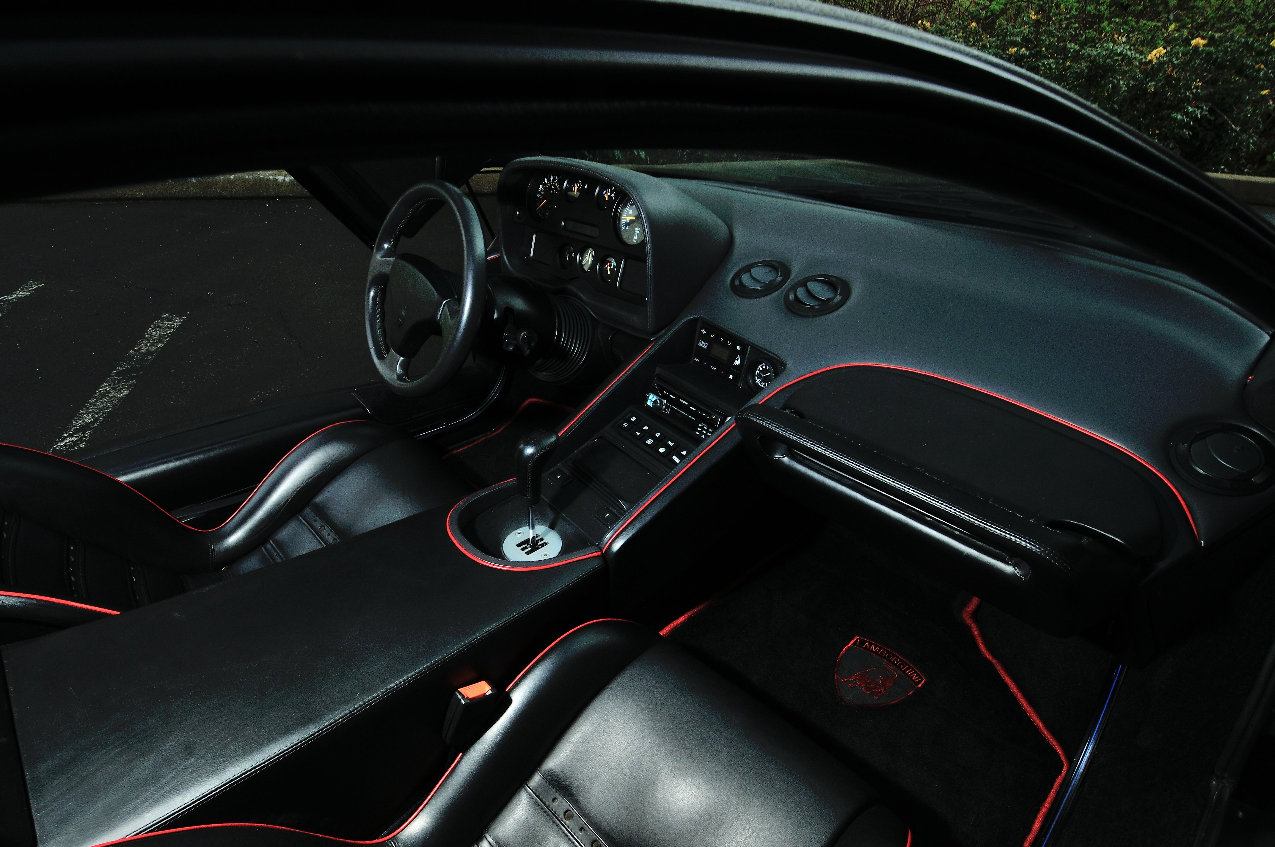 1992, Lamborghini, Diablo, Supercar, Black, Italy,  15 Wallpaper