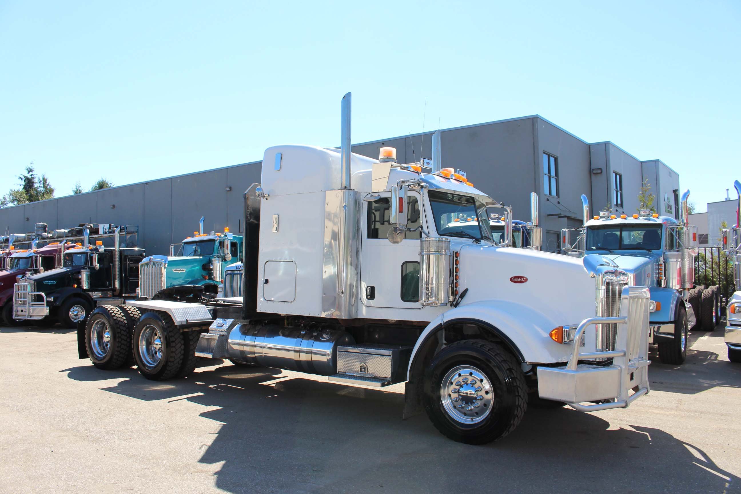 peterbilt, Semi, Tractor, Transport, Truck Wallpaper