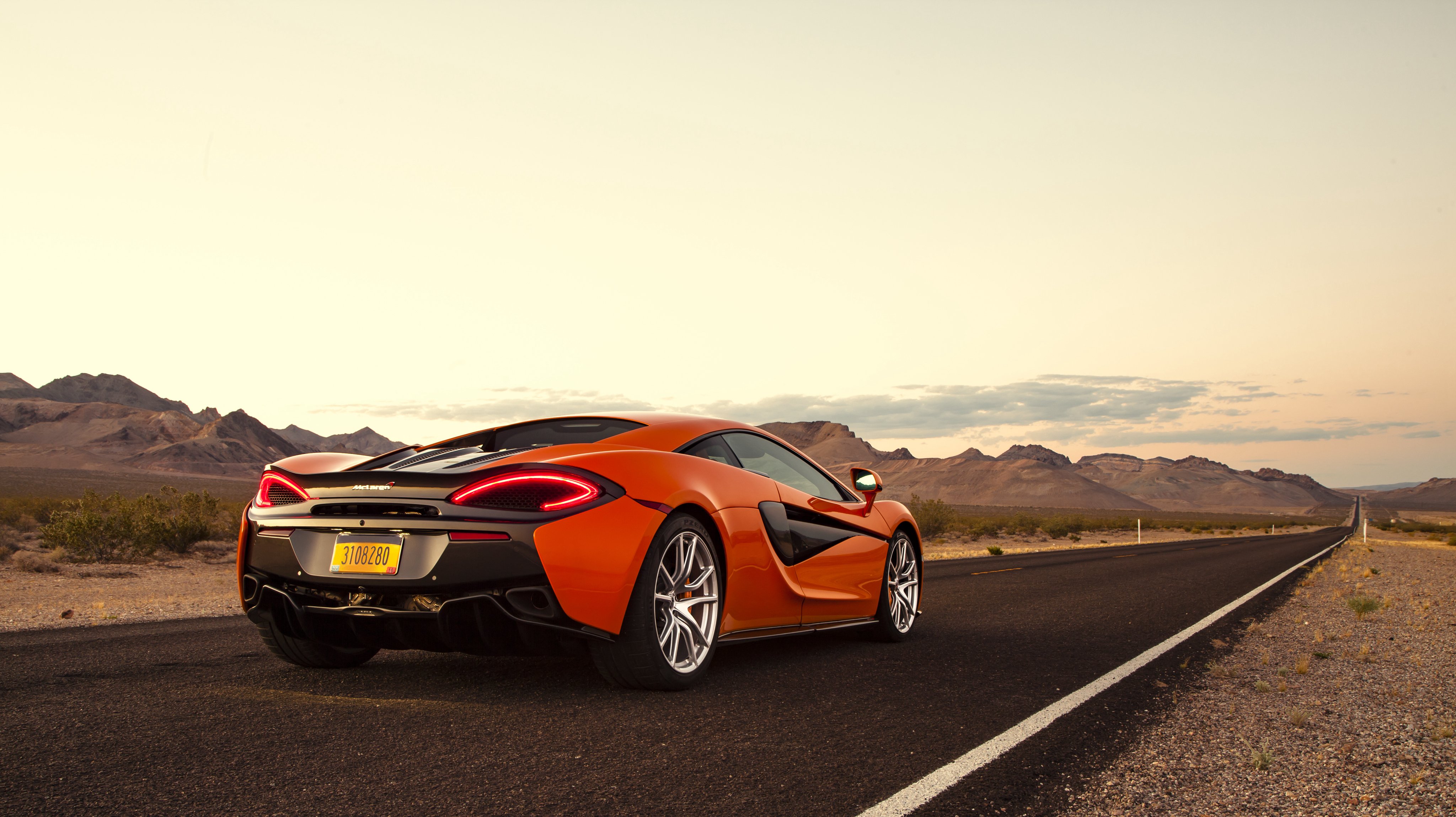 2015, Mclaren, 570s, Coupe, Supercar Wallpaper