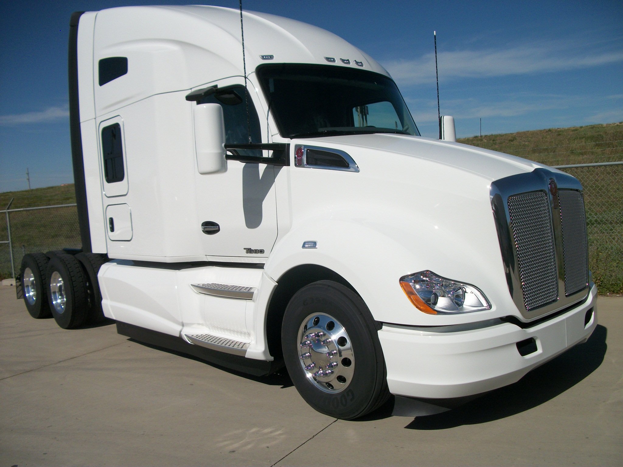 kenworth, Semi, Tractor, Transport Wallpaper