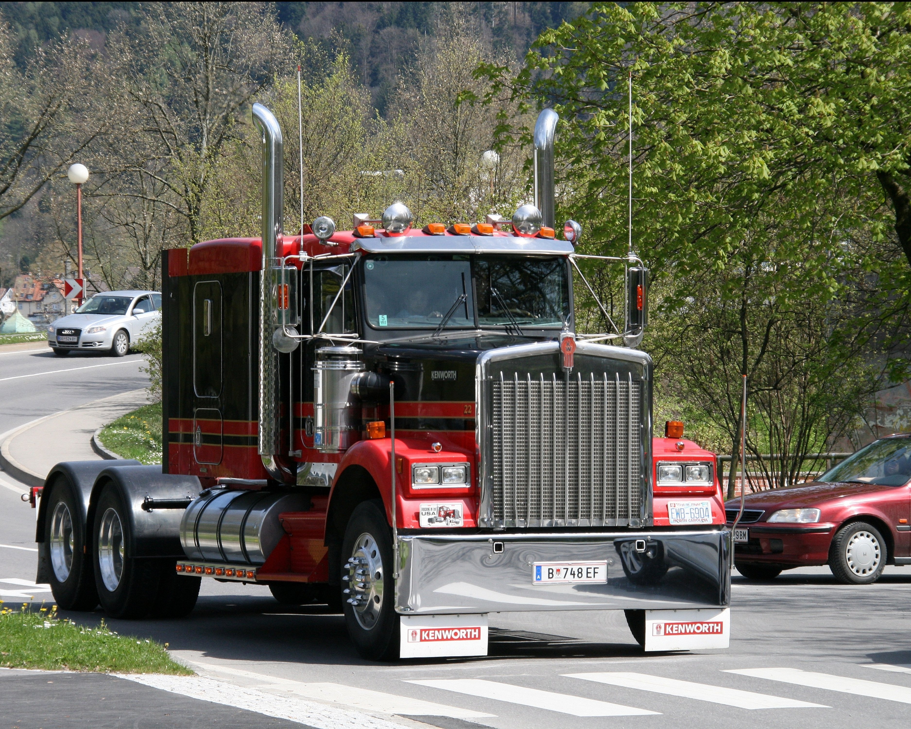 kenworth, Semi, Tractor, Transport Wallpaper