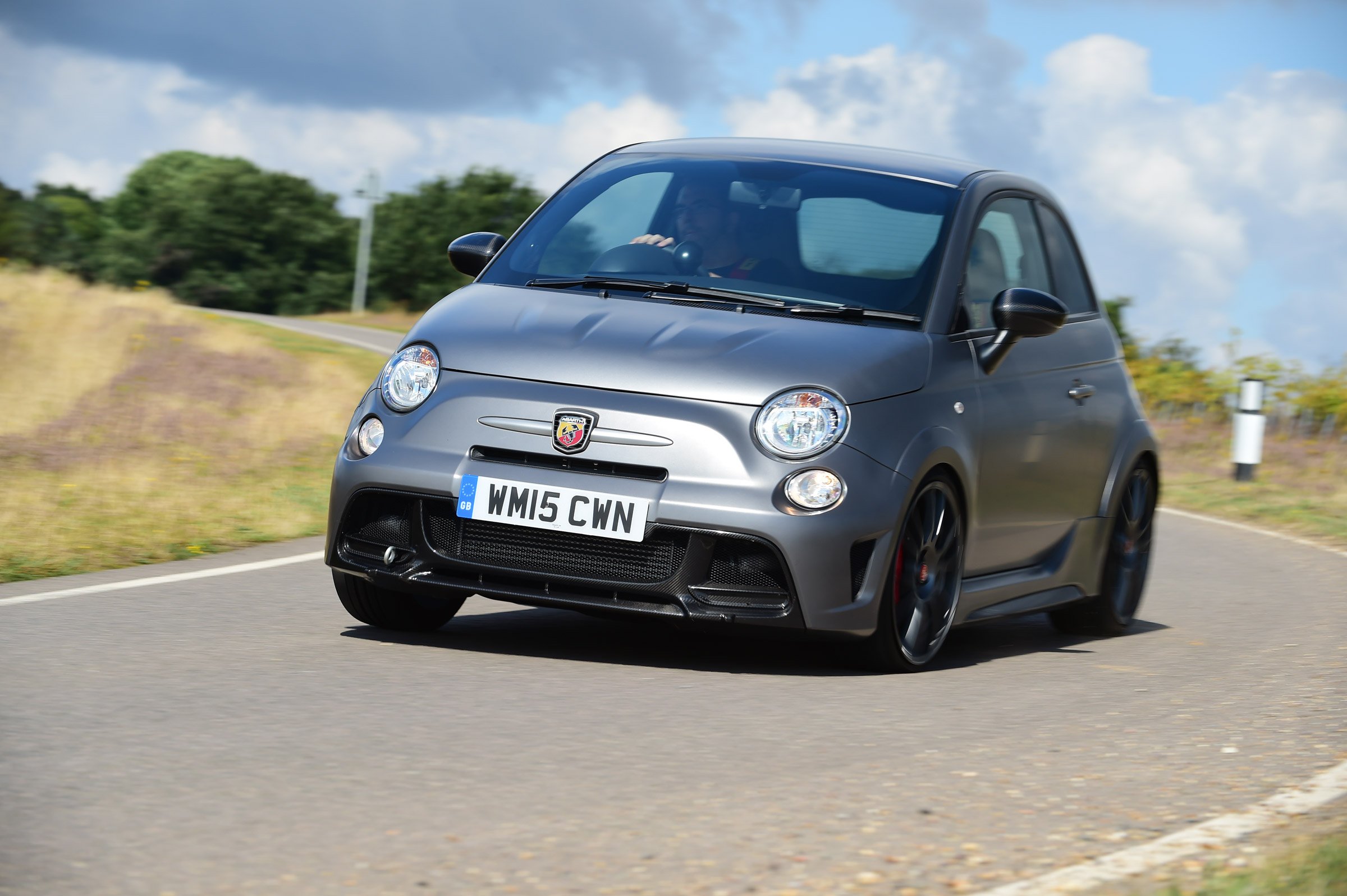 2015, Abarth, 695, Biposto, Uk spec, Fiat Wallpaper