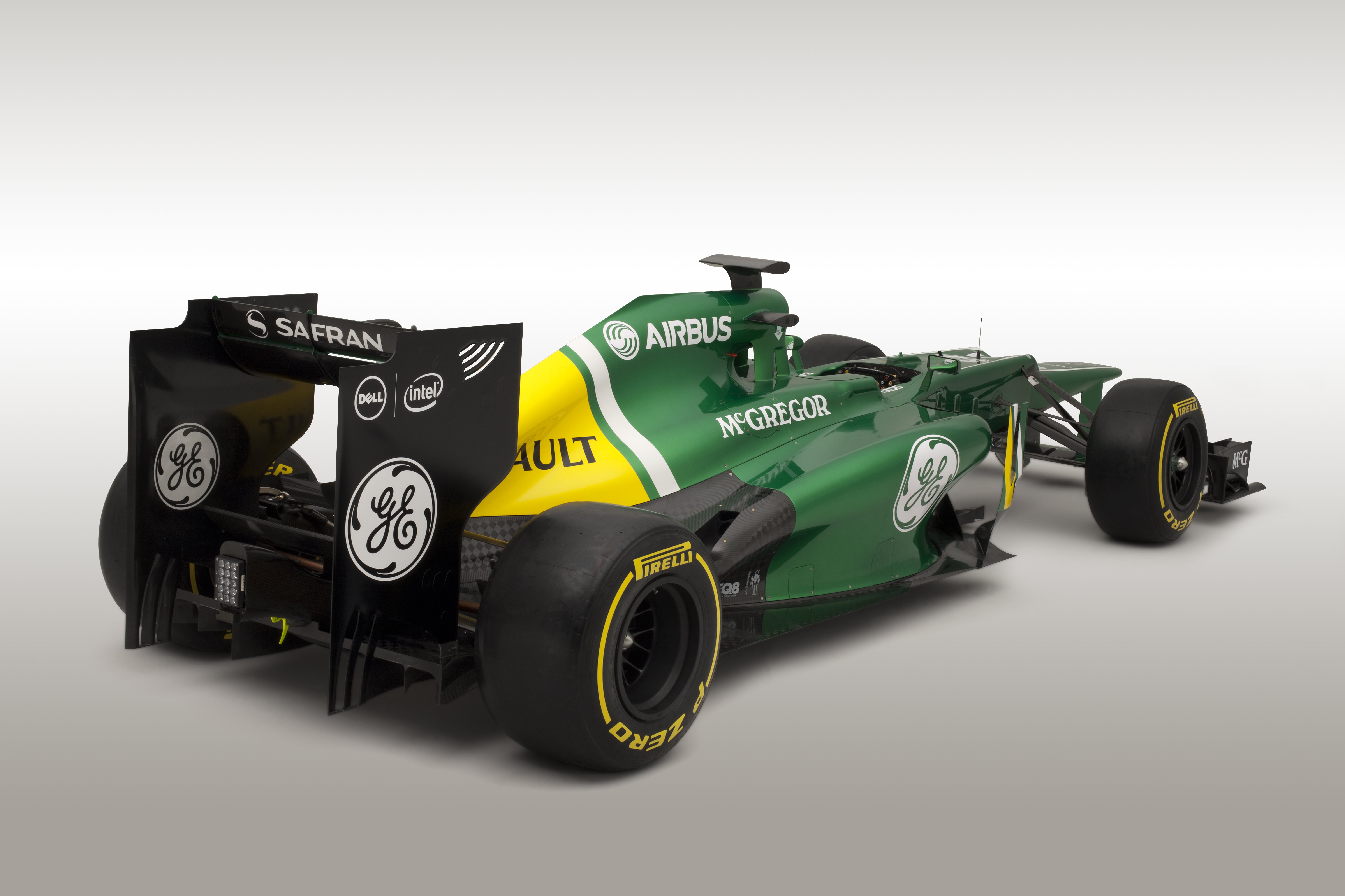 Модели болидов формулы. Caterham f1 2013. Формула 1 Катерхэм. Caterham f1 Team. F1 Formula.