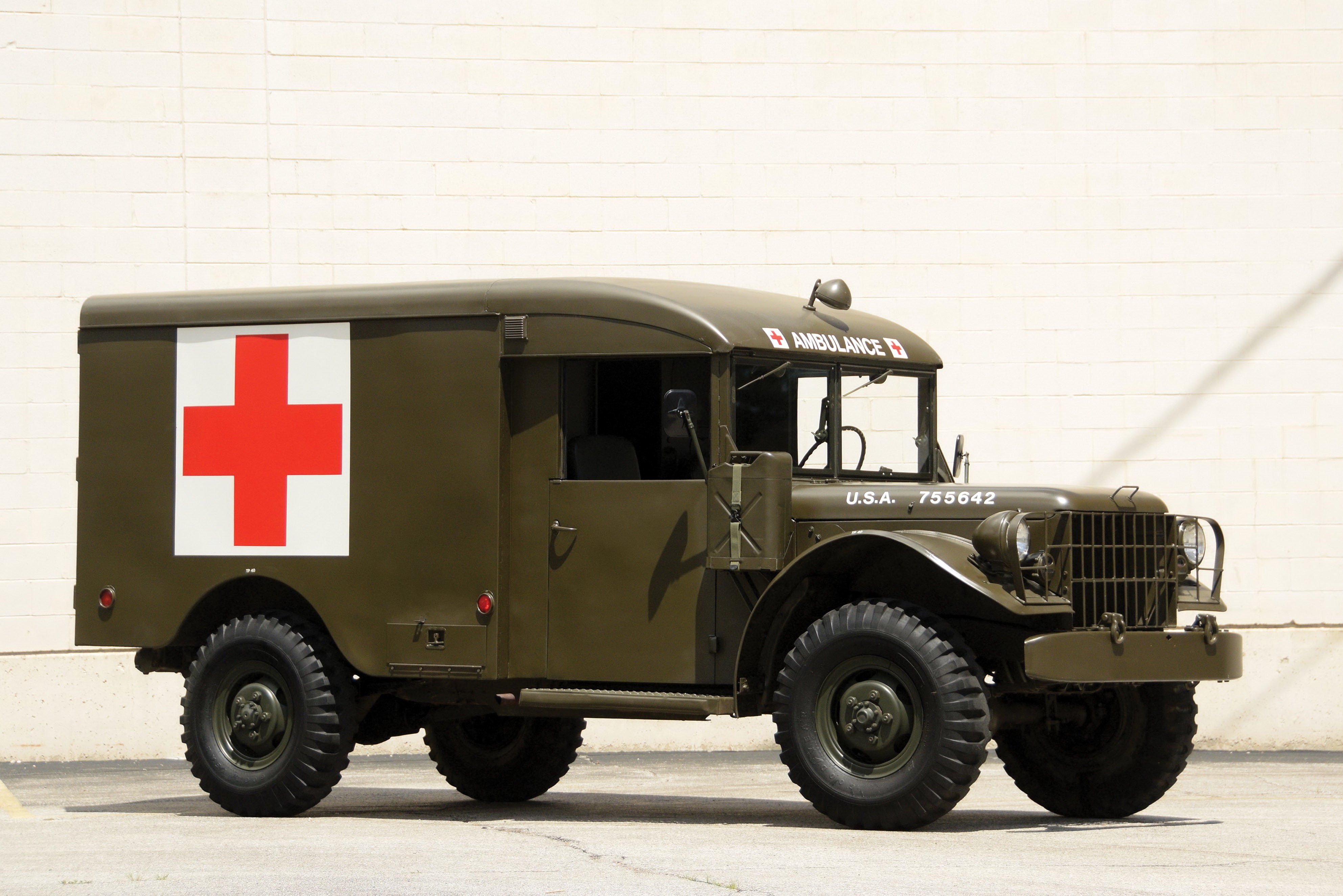 1951, Dodge, M43, 4x4, Ambulance, Truck, Military, Emergency, Retro, Semi, Tractor Wallpaper