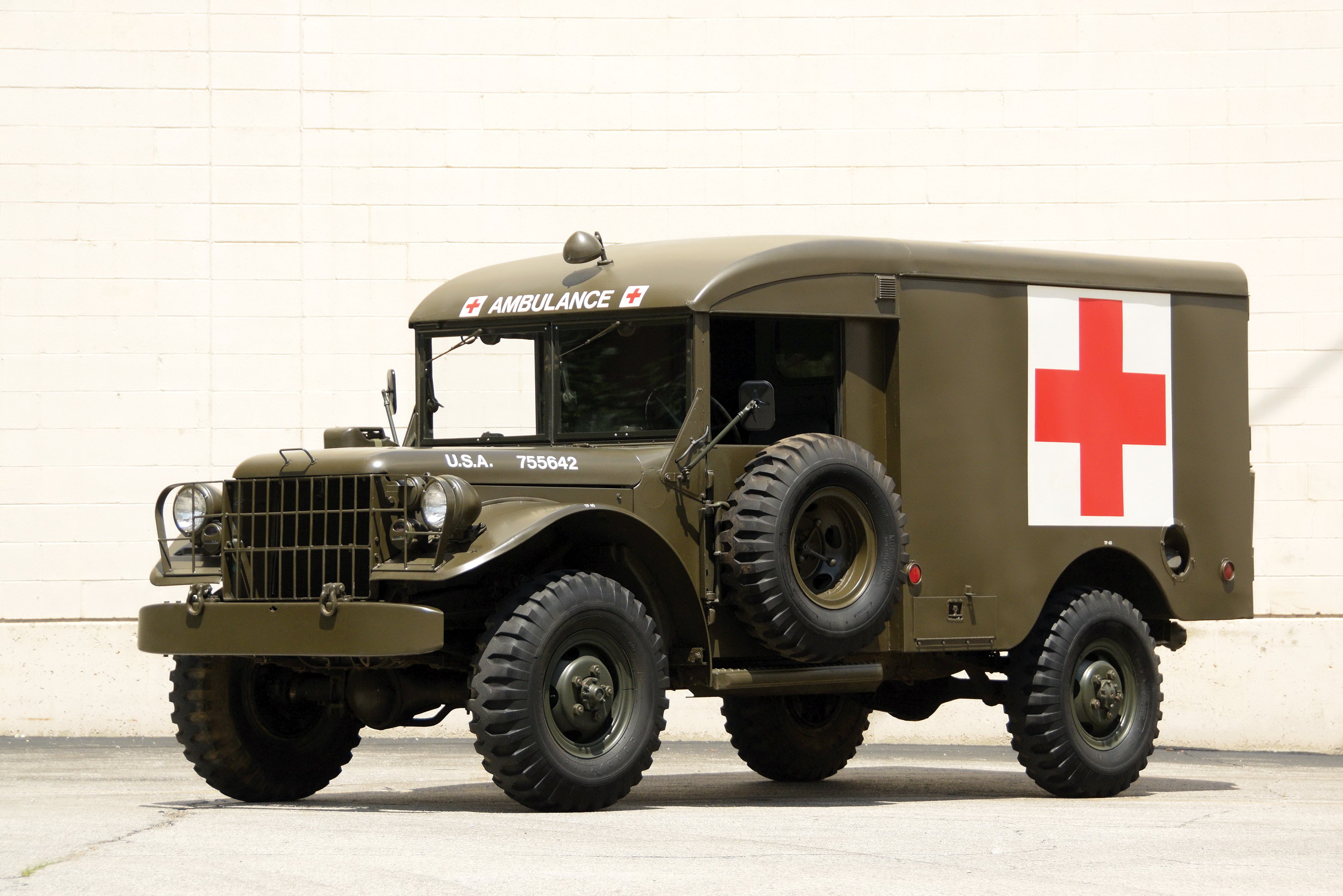 Dodge m-43 Ambulance 1/35