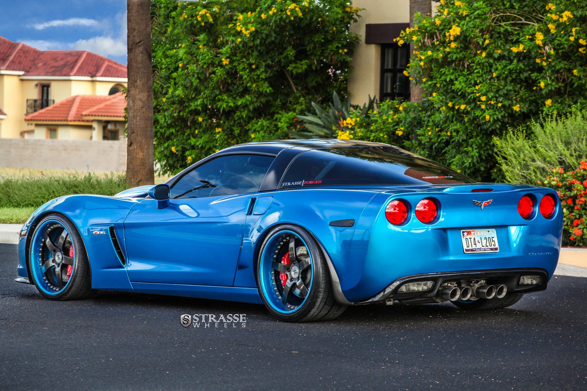 Corvette c6 z06 оранжевый