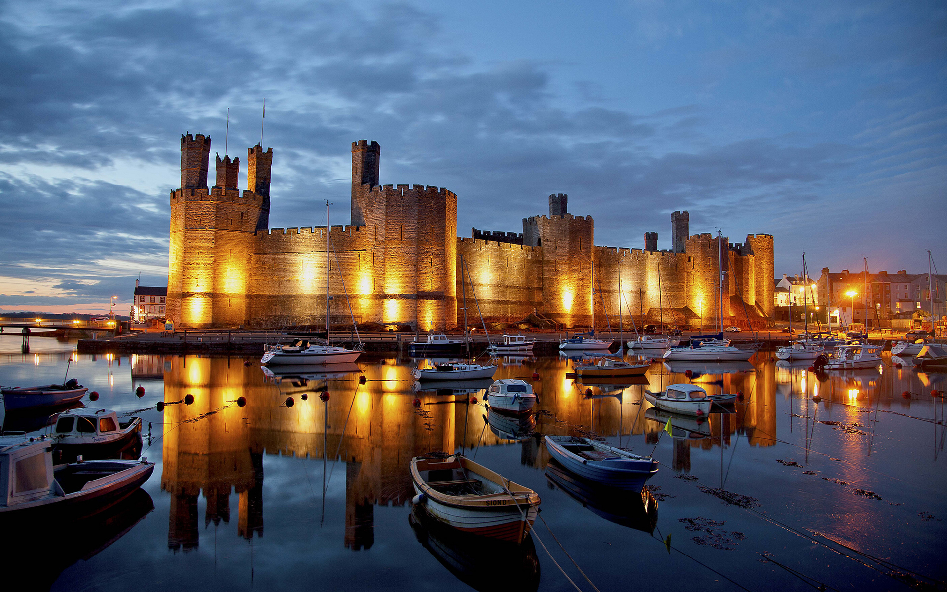 castle, Boats, Reflection, Dock, Lights Wallpaper