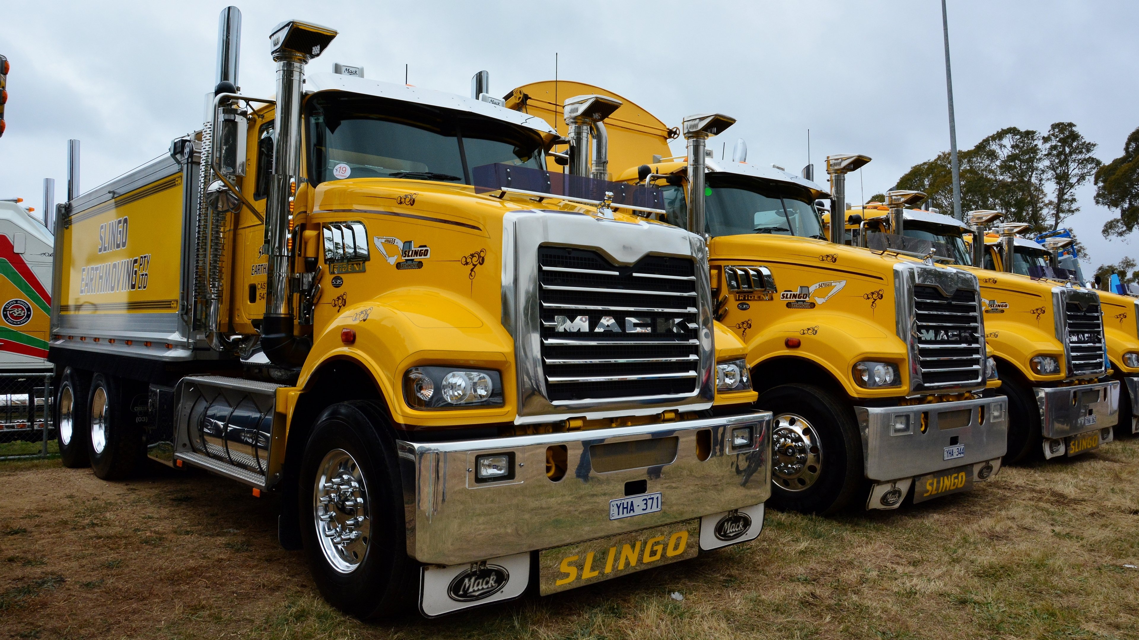 mack, Semi, Tractor, Transport, Truck Wallpaper
