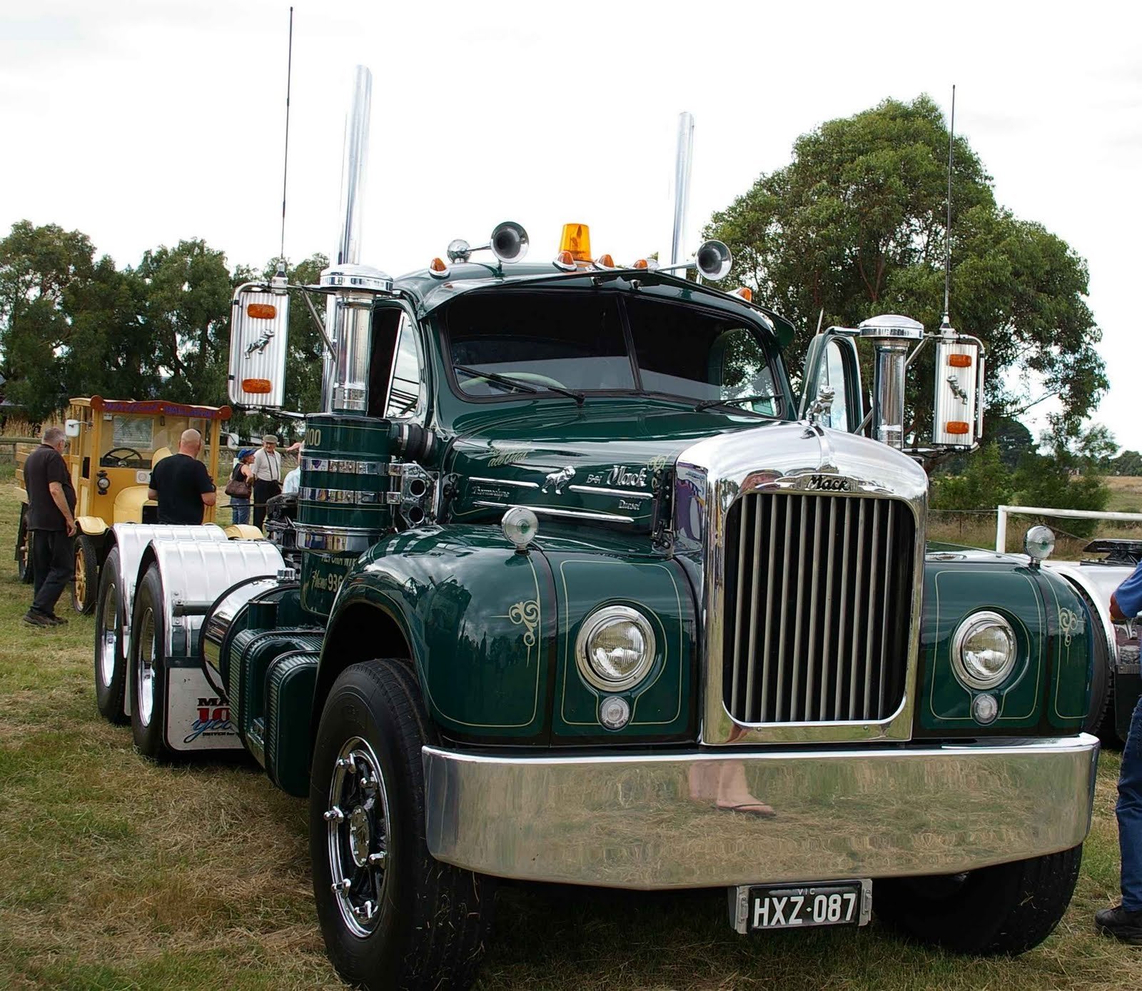 mack, Semi, Tractor, Transport, Truck Wallpaper