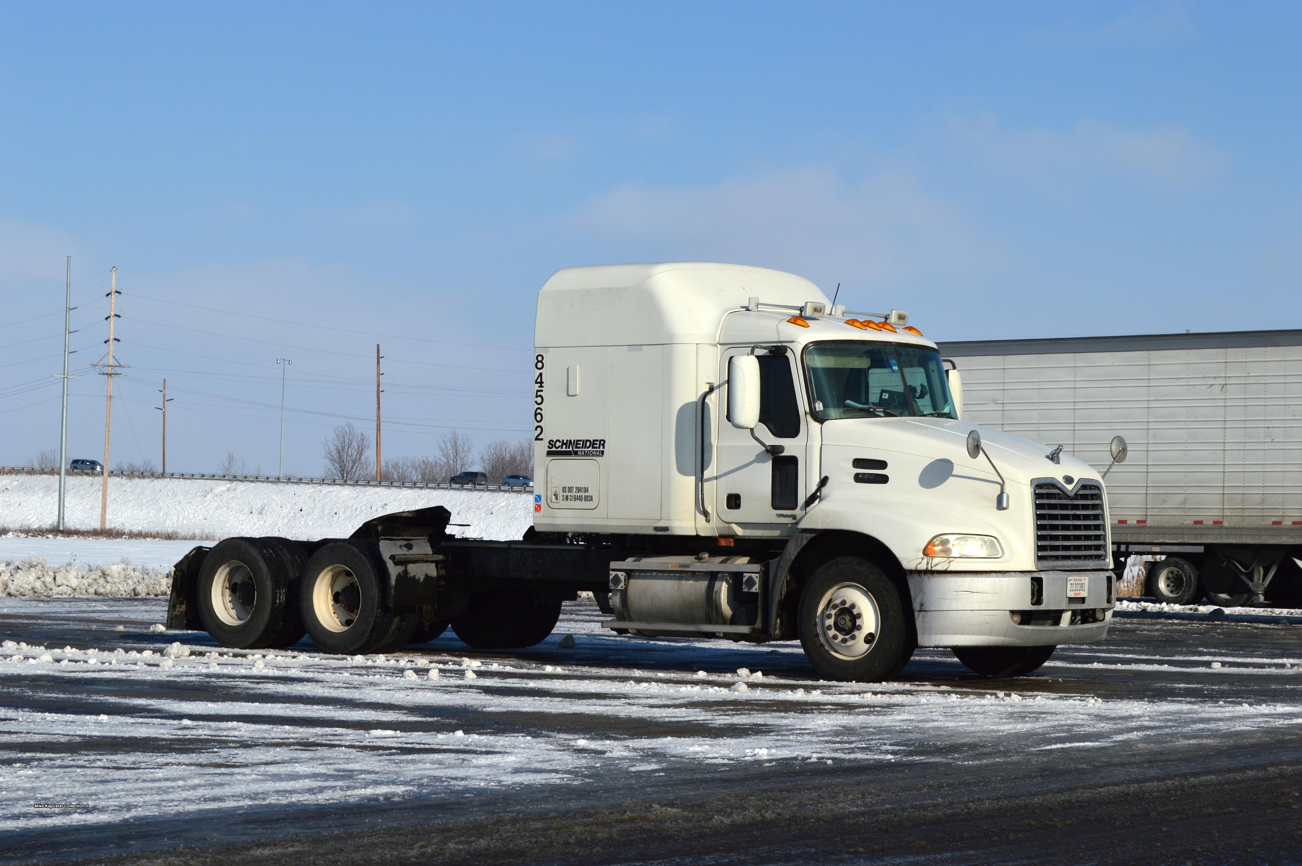 mack, Semi, Tractor, Transport, Truck Wallpaper