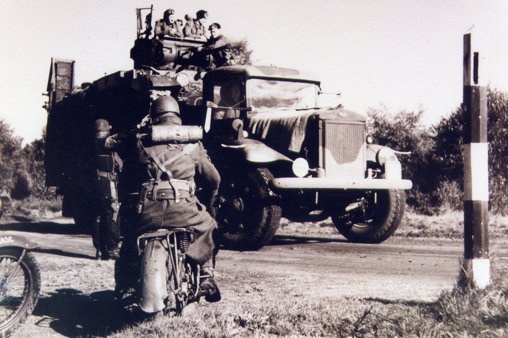 mack, Semi, Tractor, Transport, Truck Wallpaper