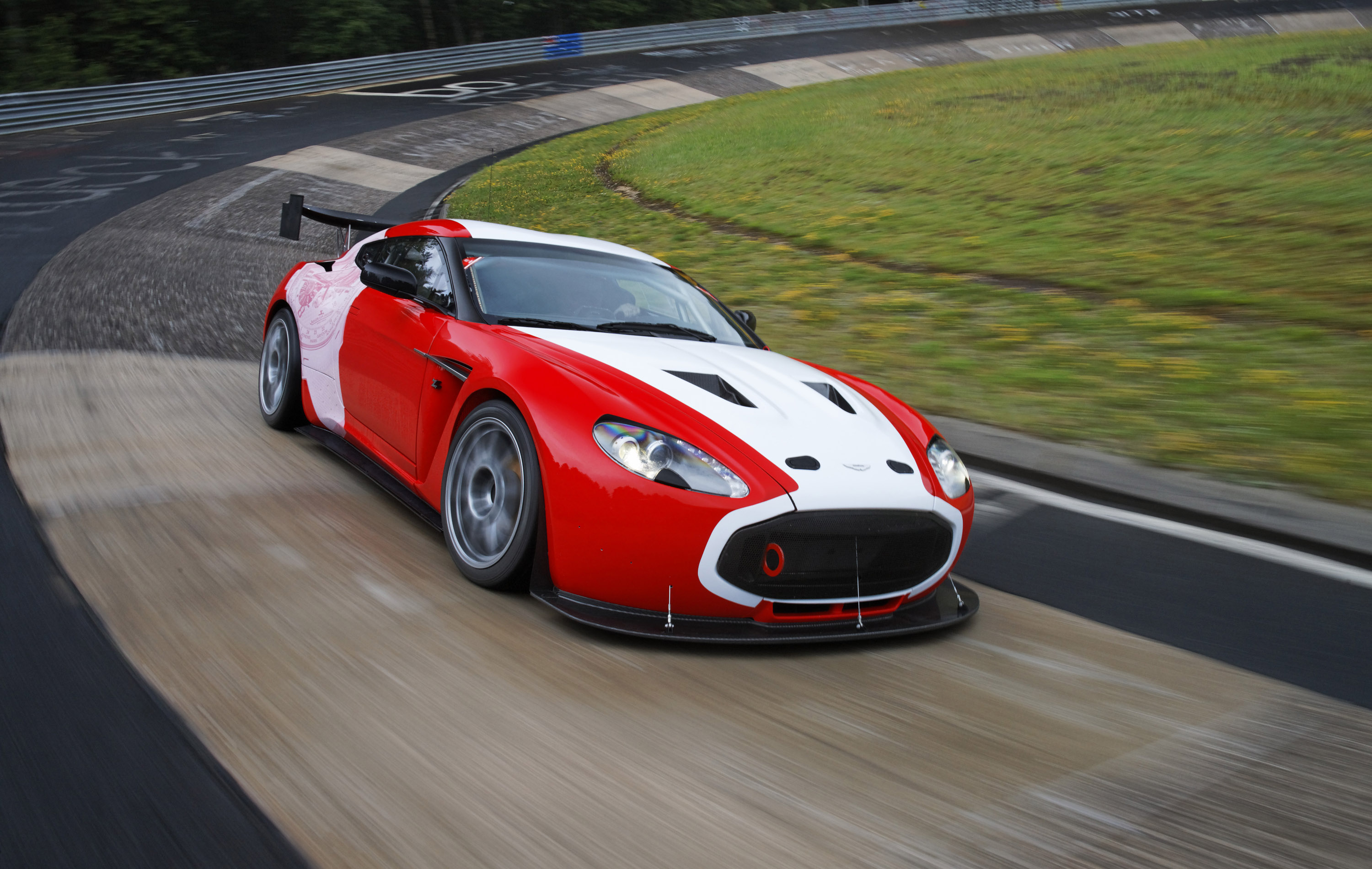 2011, Aston, Martin, V12, Zagato, Race, Racing Wallpaper