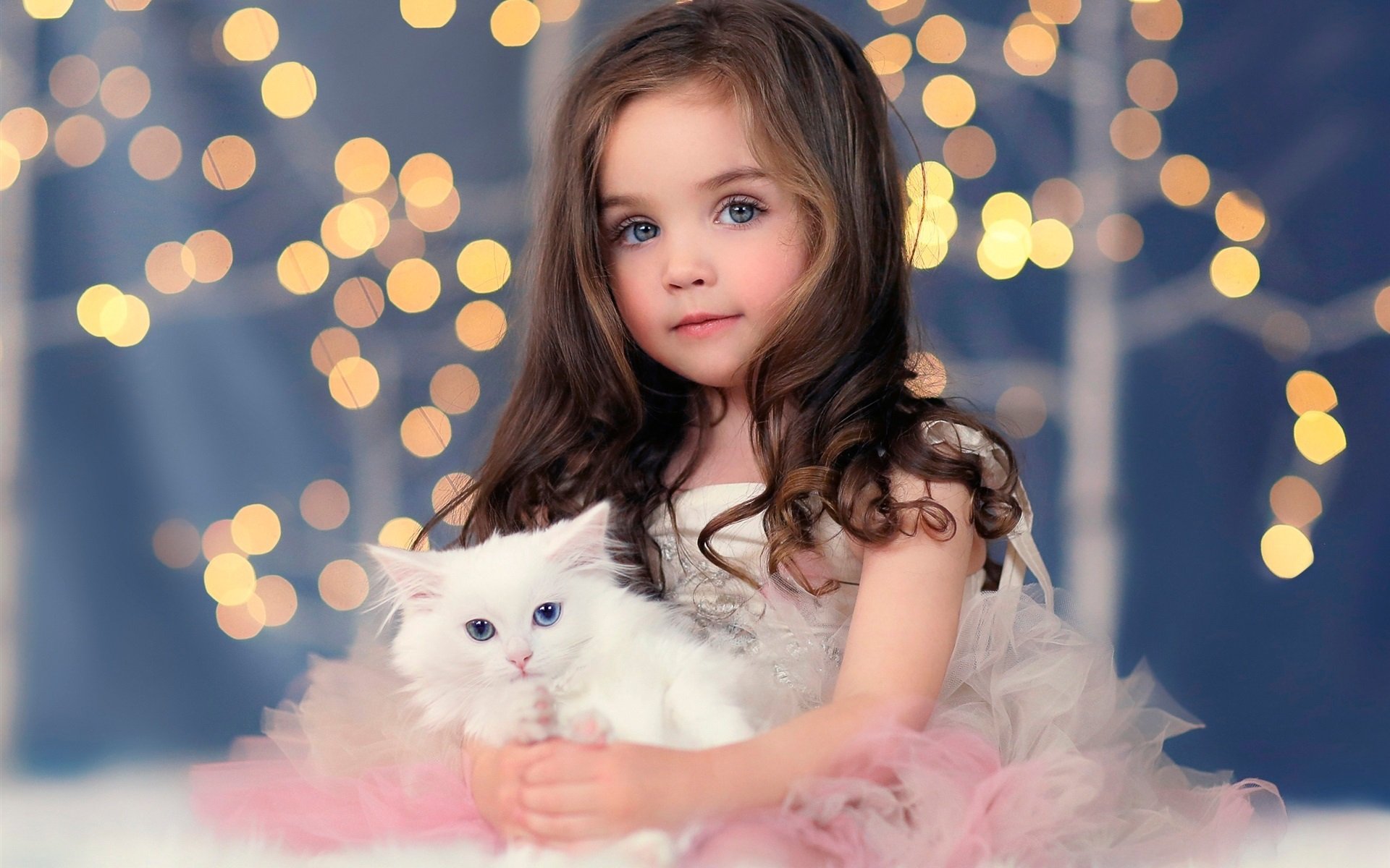 children, Girl, Blonde, Blue, Eyes, Cat, Animal, Cute, Dress, Angel Wallpaper