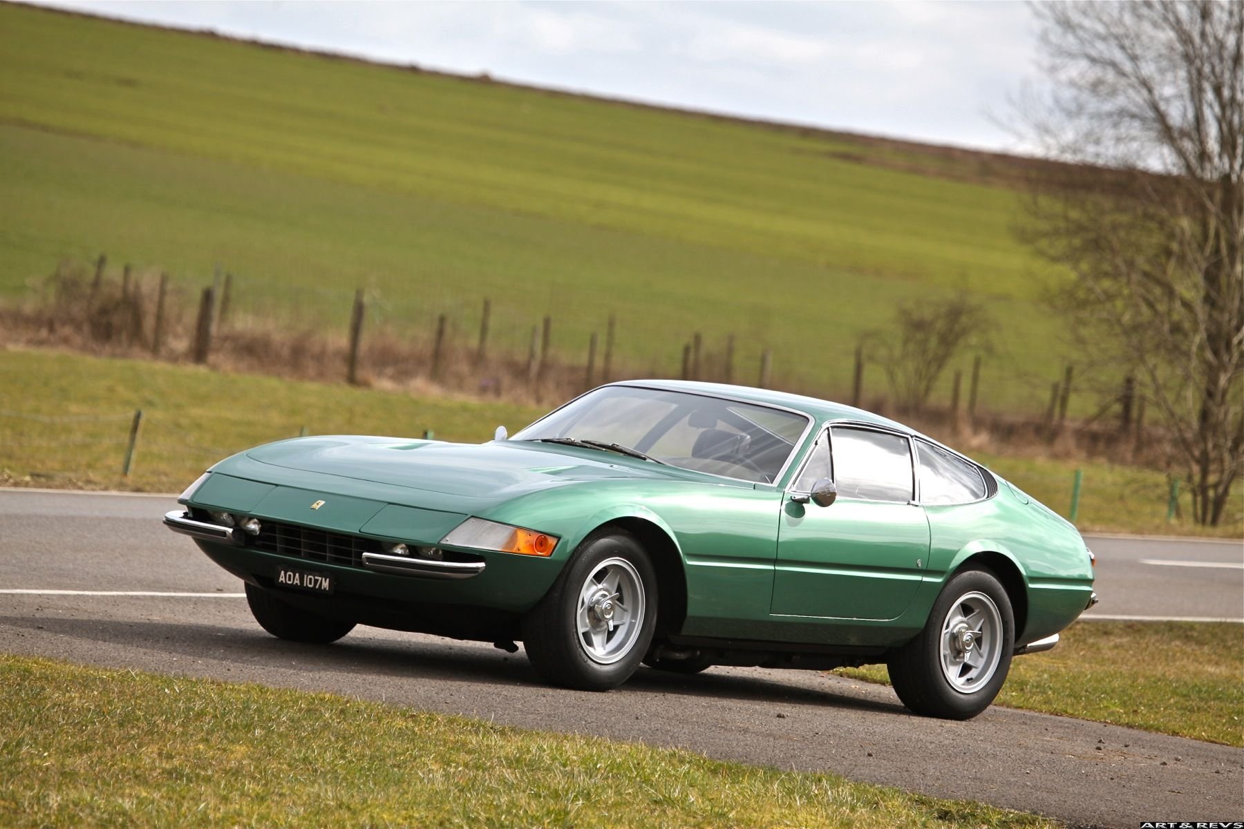 ferrari, 365, Gtb4, Daytona, Cars, Coupe, Classic Wallpaper