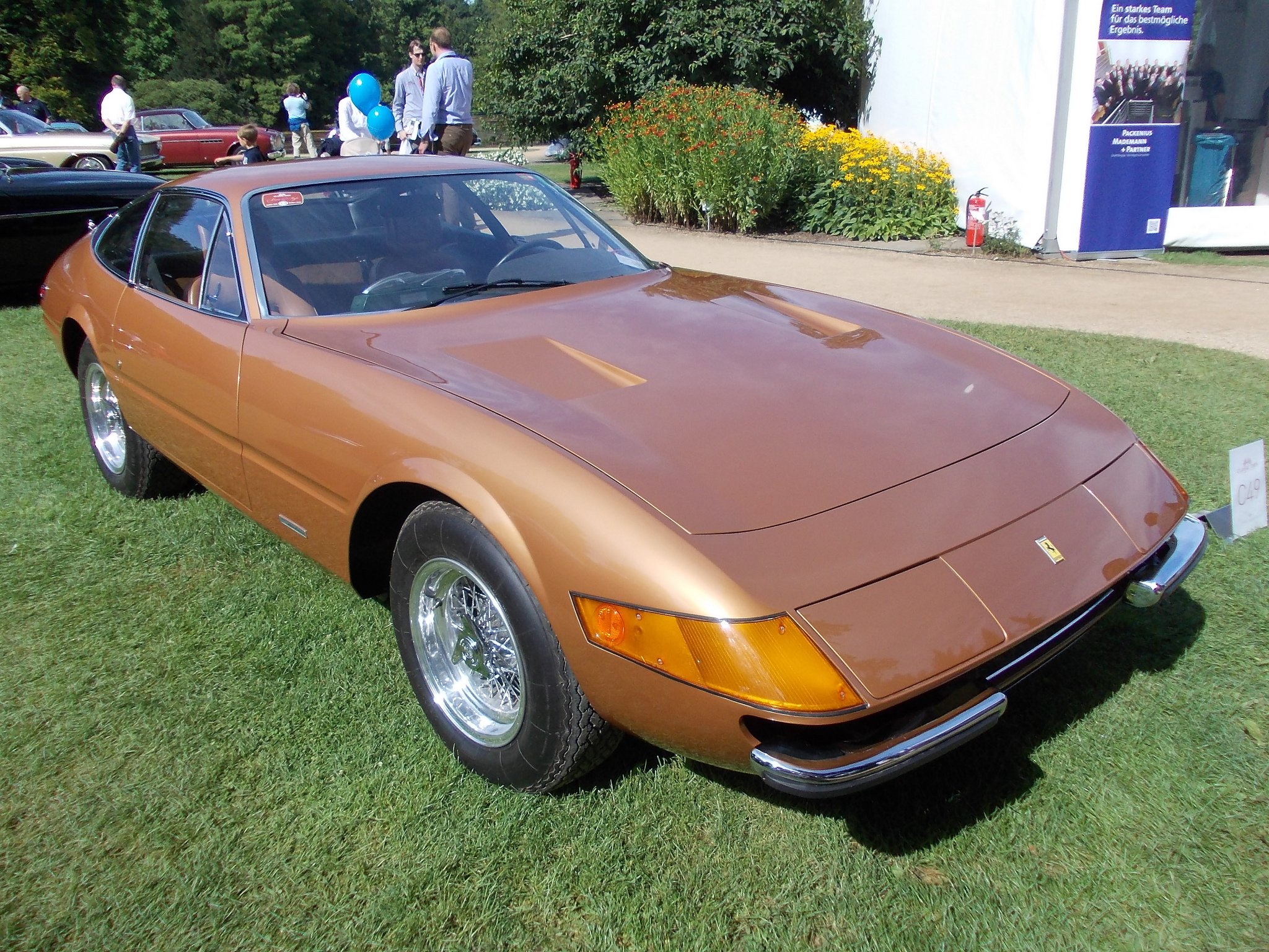 ferrari, 365, Gtb4, Daytona, Cars, Coupe, Classic Wallpaper