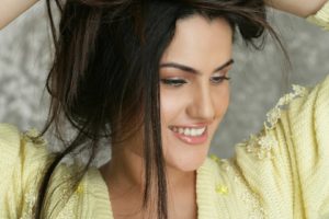 kashish, Singh, Bollywood, Actress, Model, Girl, Beautiful, Brunette, Pretty, Cute, Beauty, Sexy, Hot, Pose, Face, Eyes, Hair, Lips, Smile, Figure, India