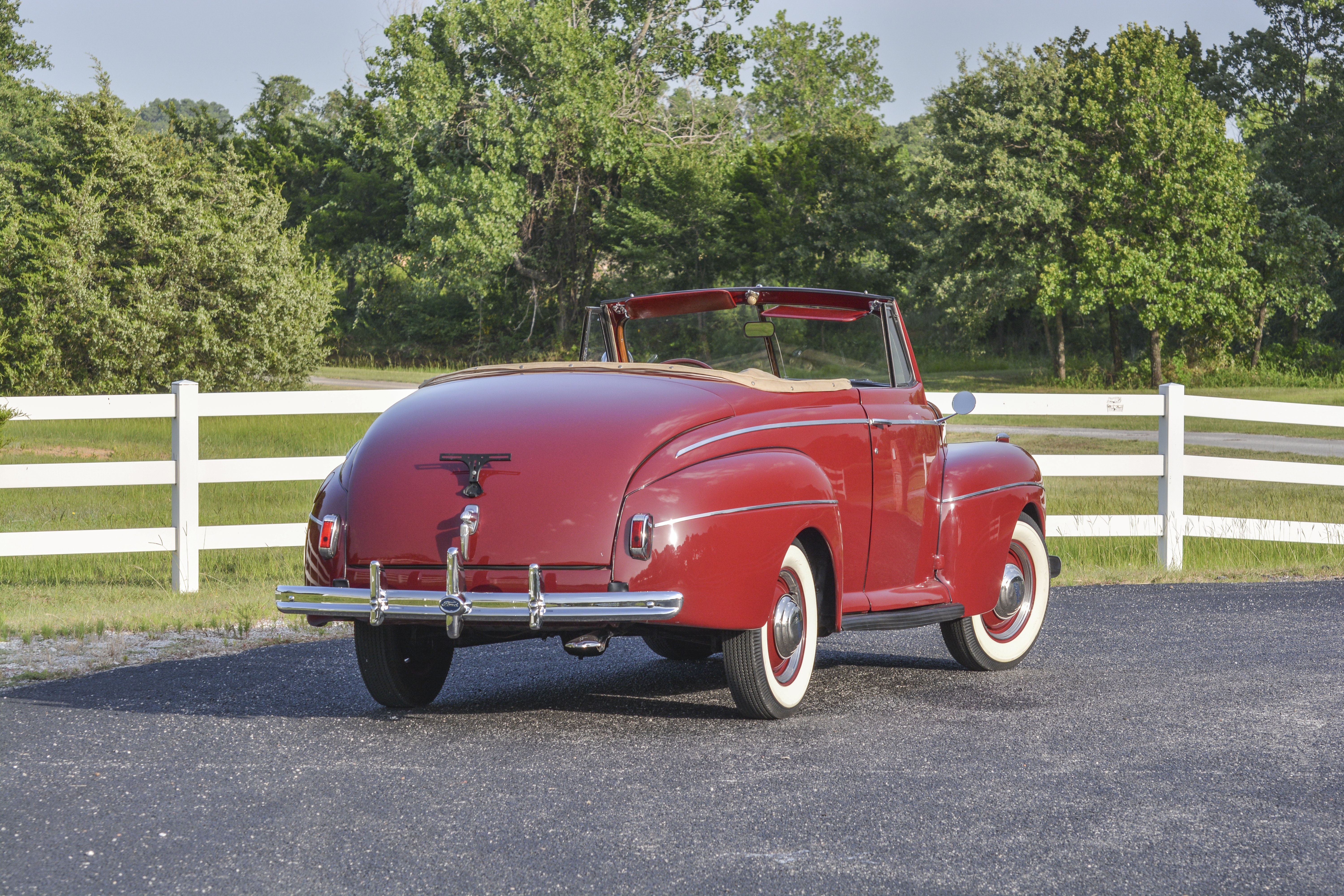 1941, Ford, Super, Deluxe, Convertible, Classic, Old, Vintage, Retro, Original, Usa,  03 Wallpaper