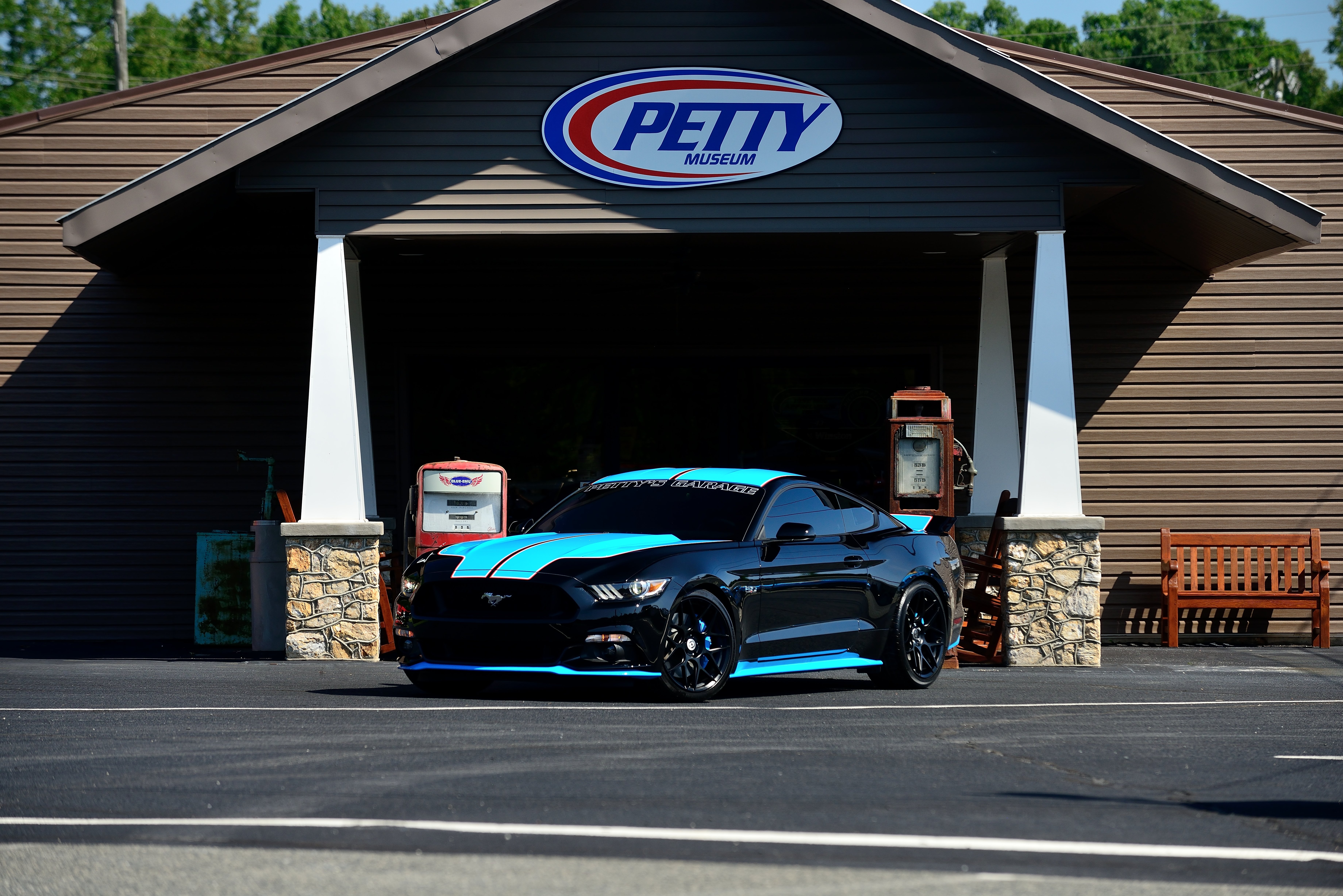 2015, Ford, Mustang, Gt, Pettys, Garage, Muscle, Supercar, Usa,  01 Wallpaper
