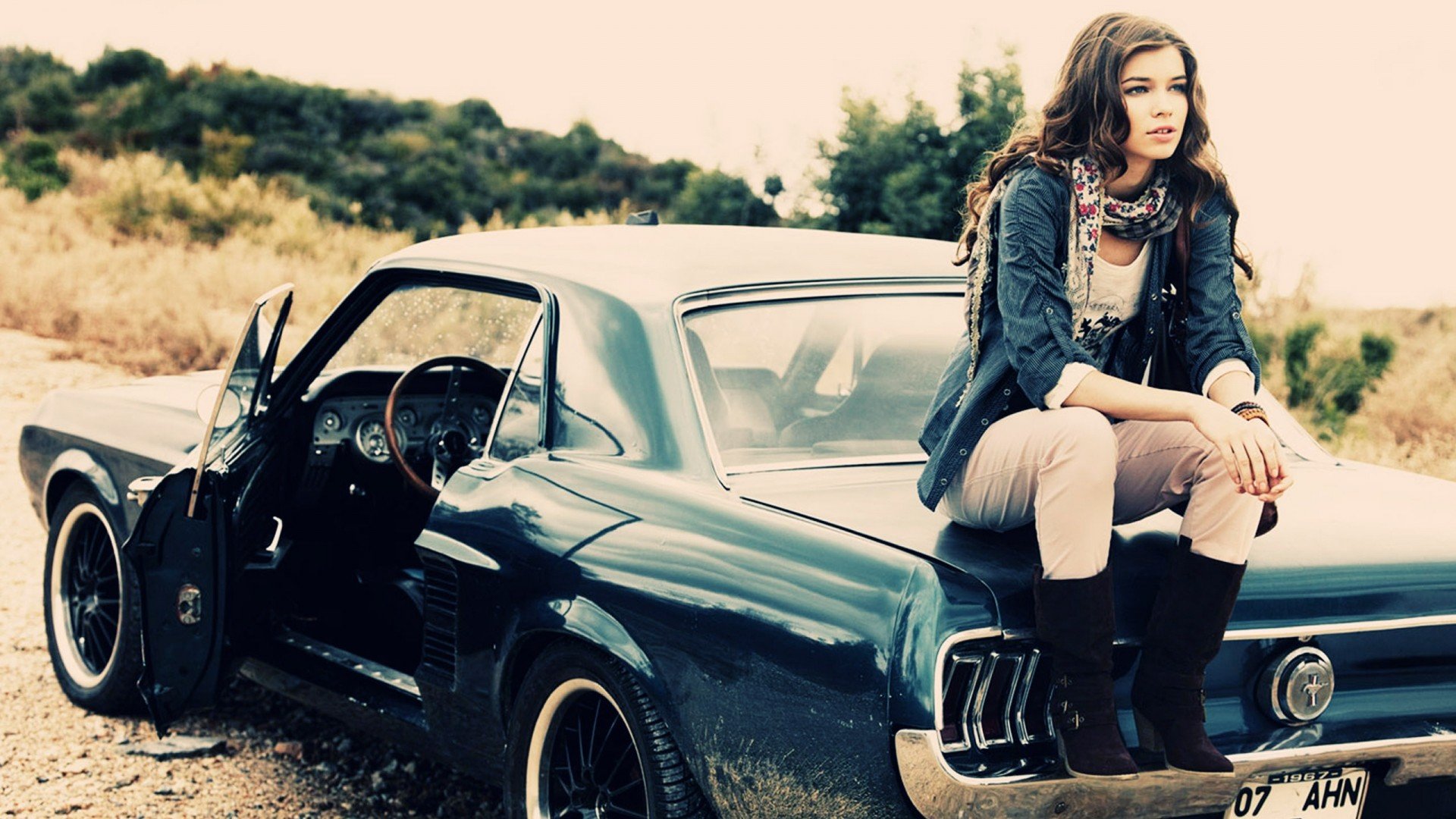 vintage, Hot, Girl, Beautiful, Car Wallpaper