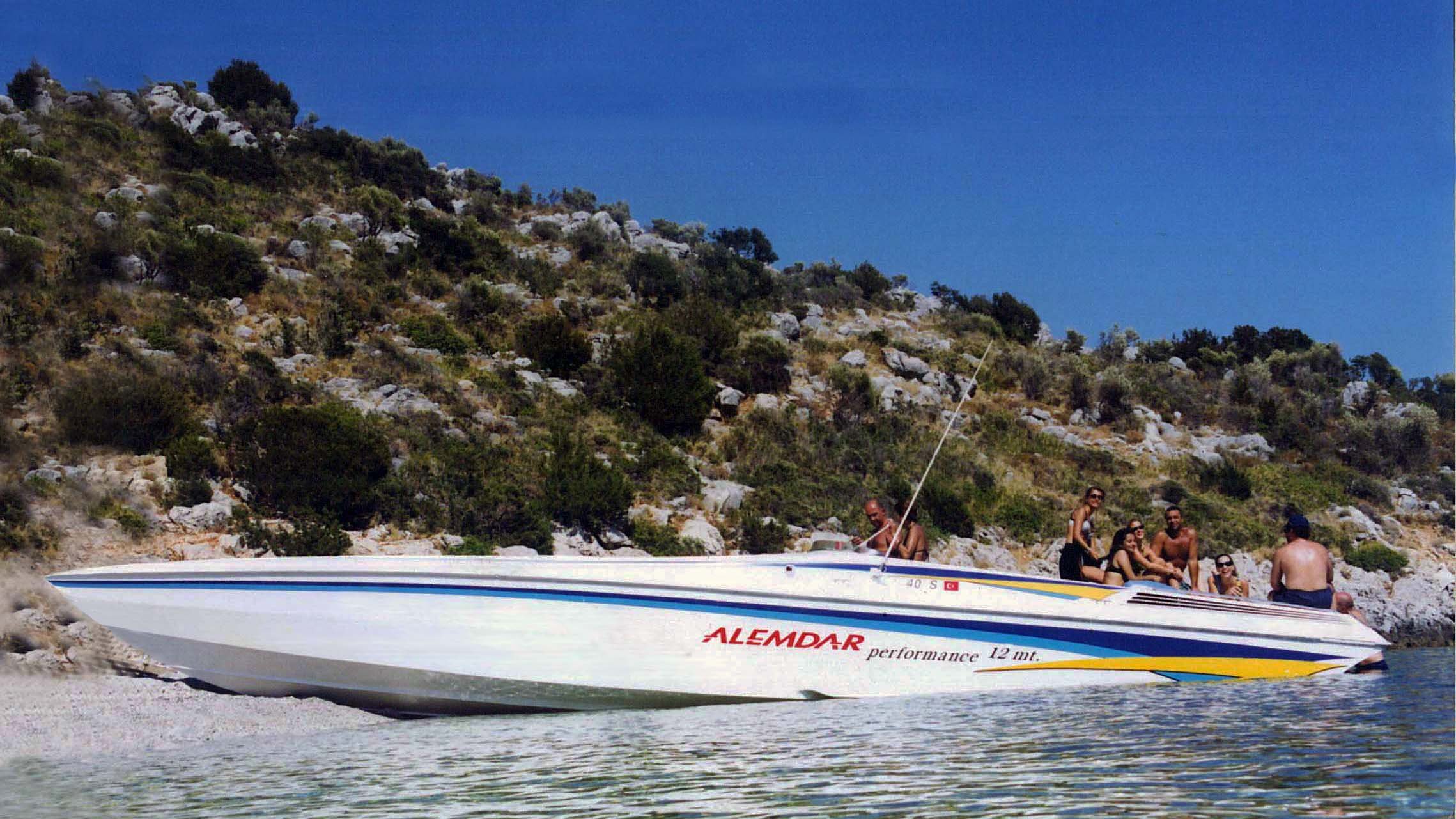 powerboat, Boat, Ship, Race, Racing, Superboat, Custom, Cigarette, Offshore Wallpaper