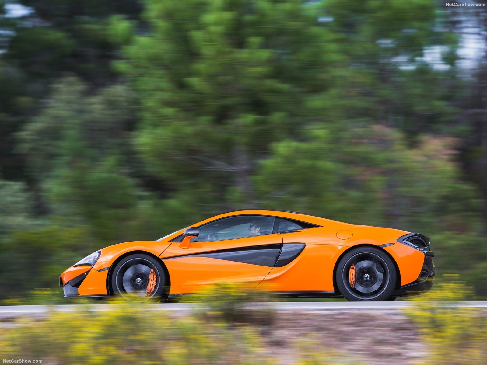 MCLAREN 570s Coupe