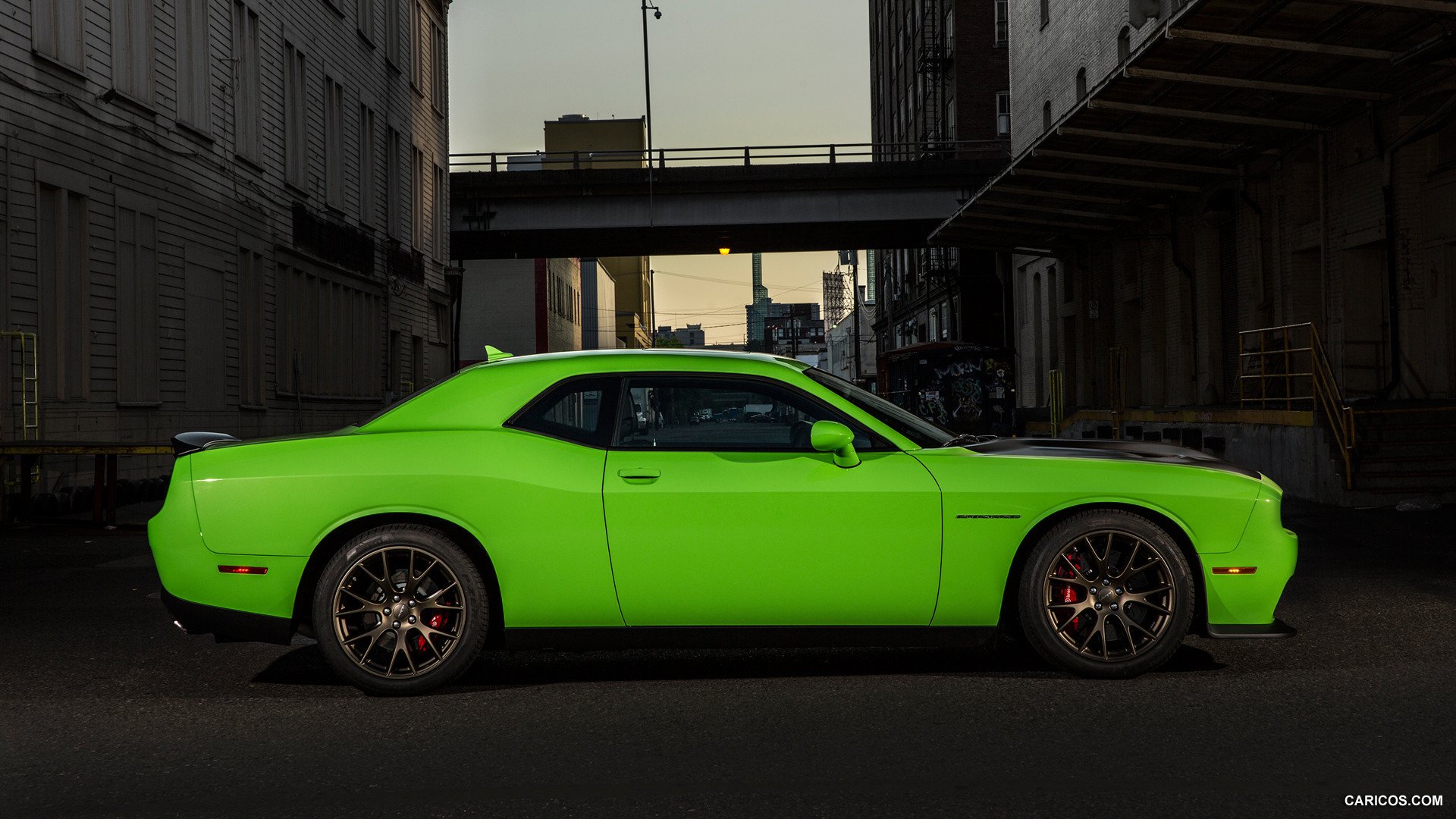 dodge, Challenger, Srt, Mopar, Muscle, Hemi Wallpaper