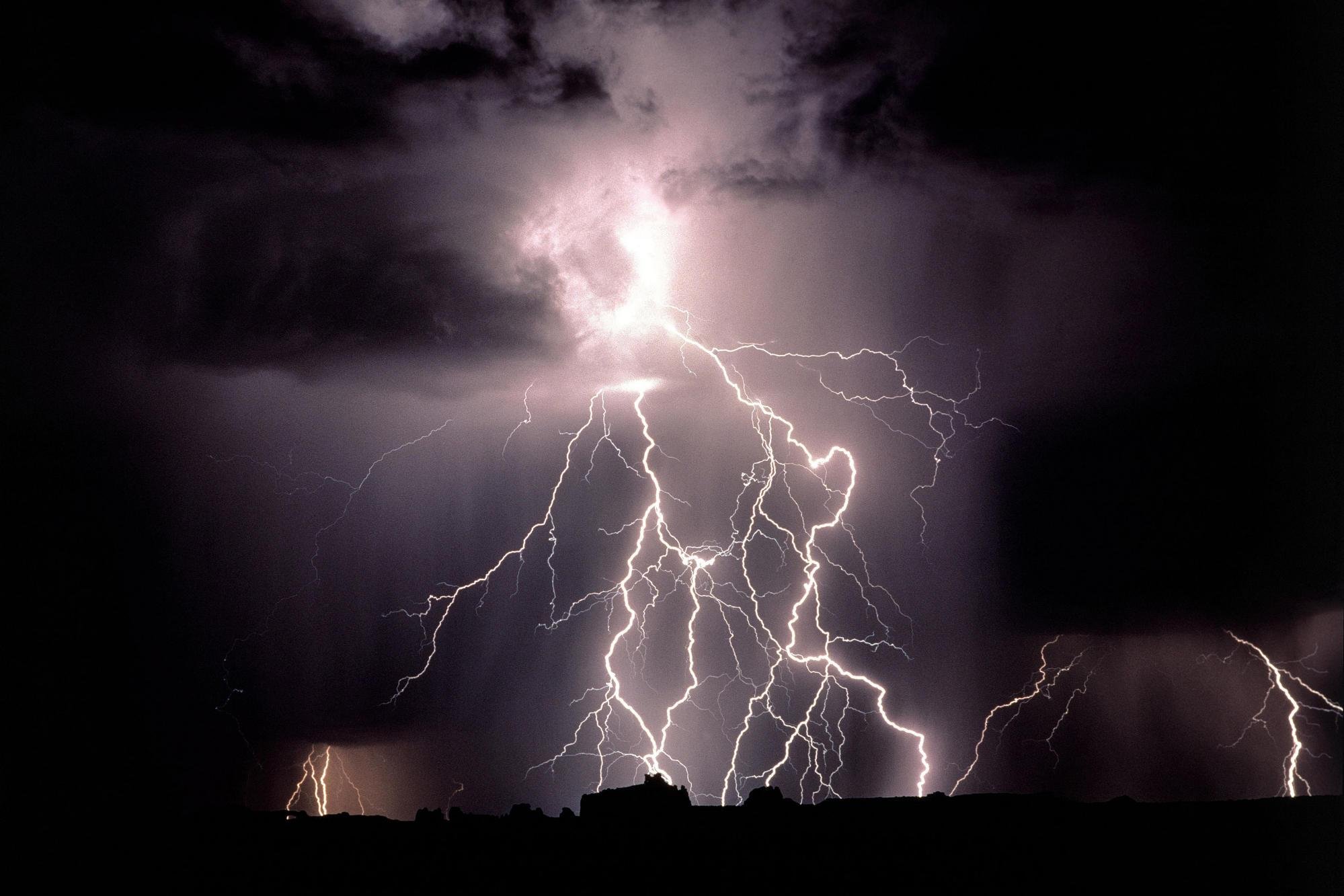 storm, Weather, Rain, Sky, Clouds, Nature, Lightning Wallpaper