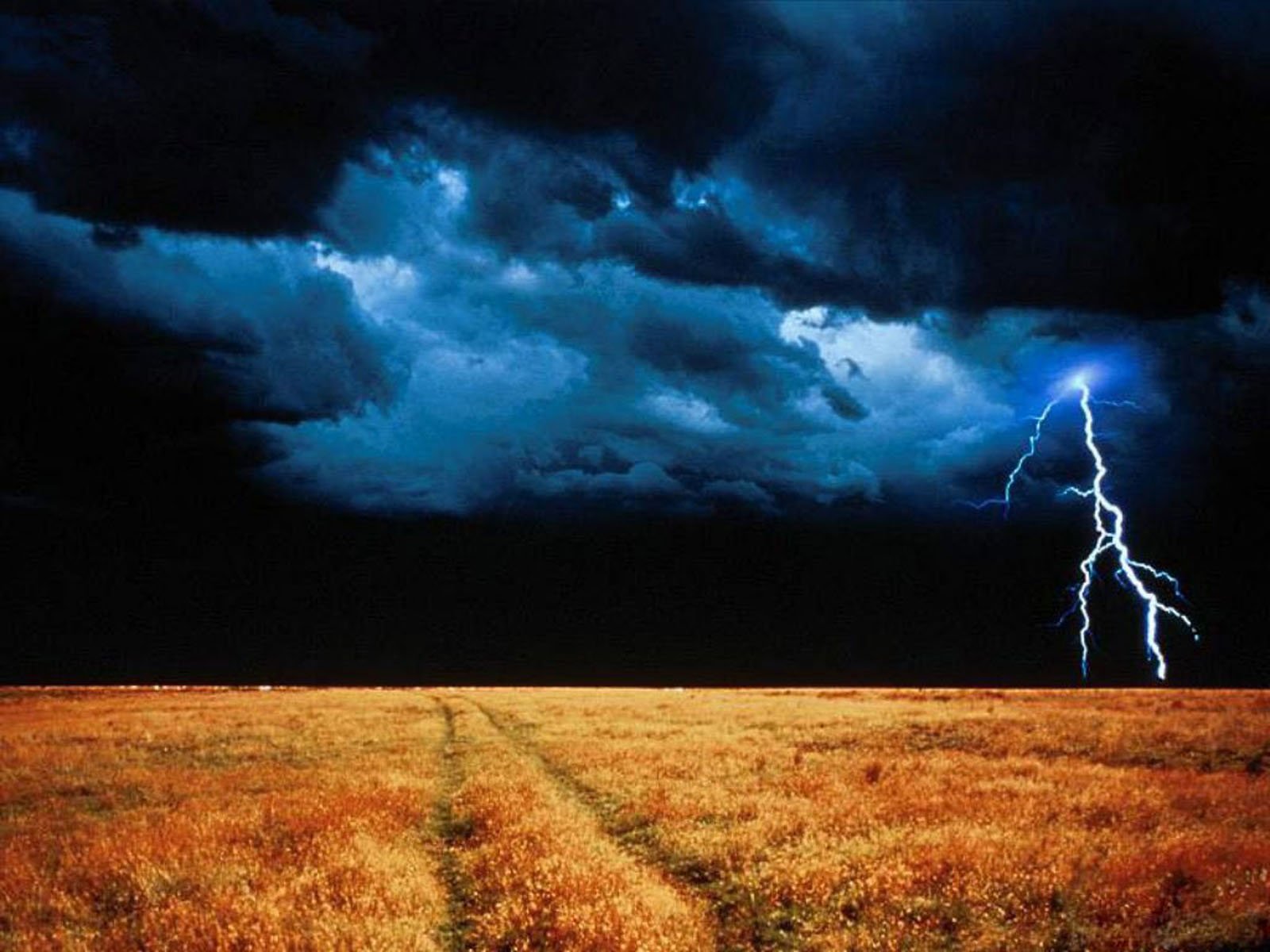 storm, Weather, Rain, Sky, Clouds, Nature, Landscape, Lightning Wallpaper