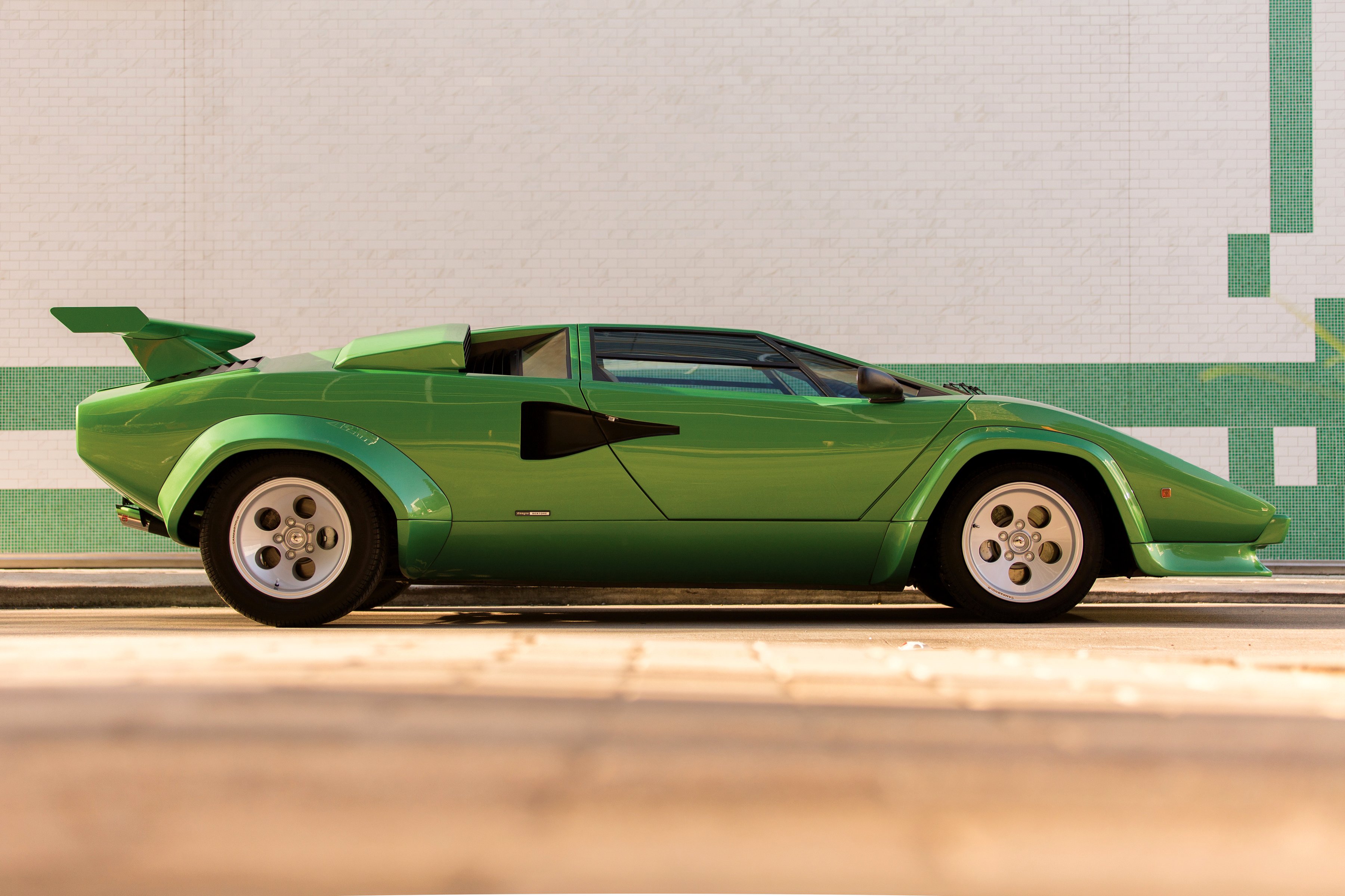 lamborghini, Countach, Lp400 s, Cars, Supercars, 1981 Wallpaper