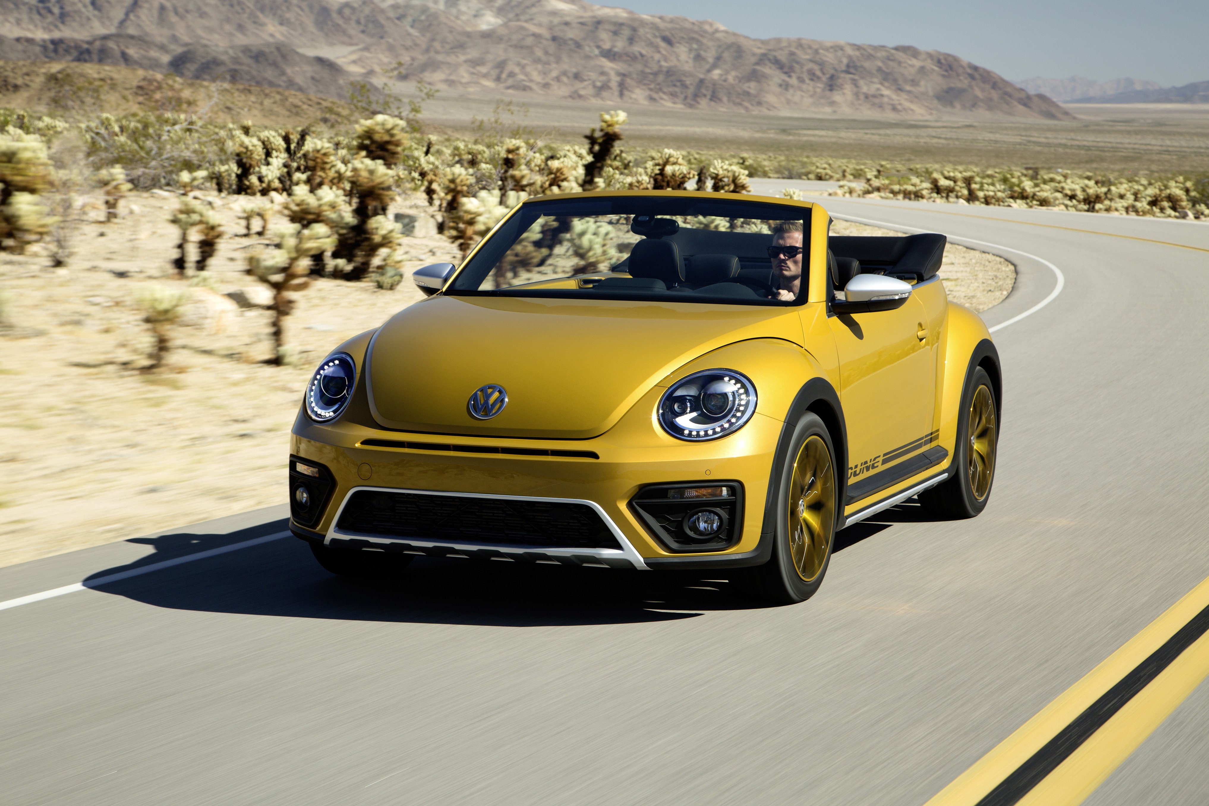 2016, Volkswagen, Beetle, Dune, Convertible Wallpaper