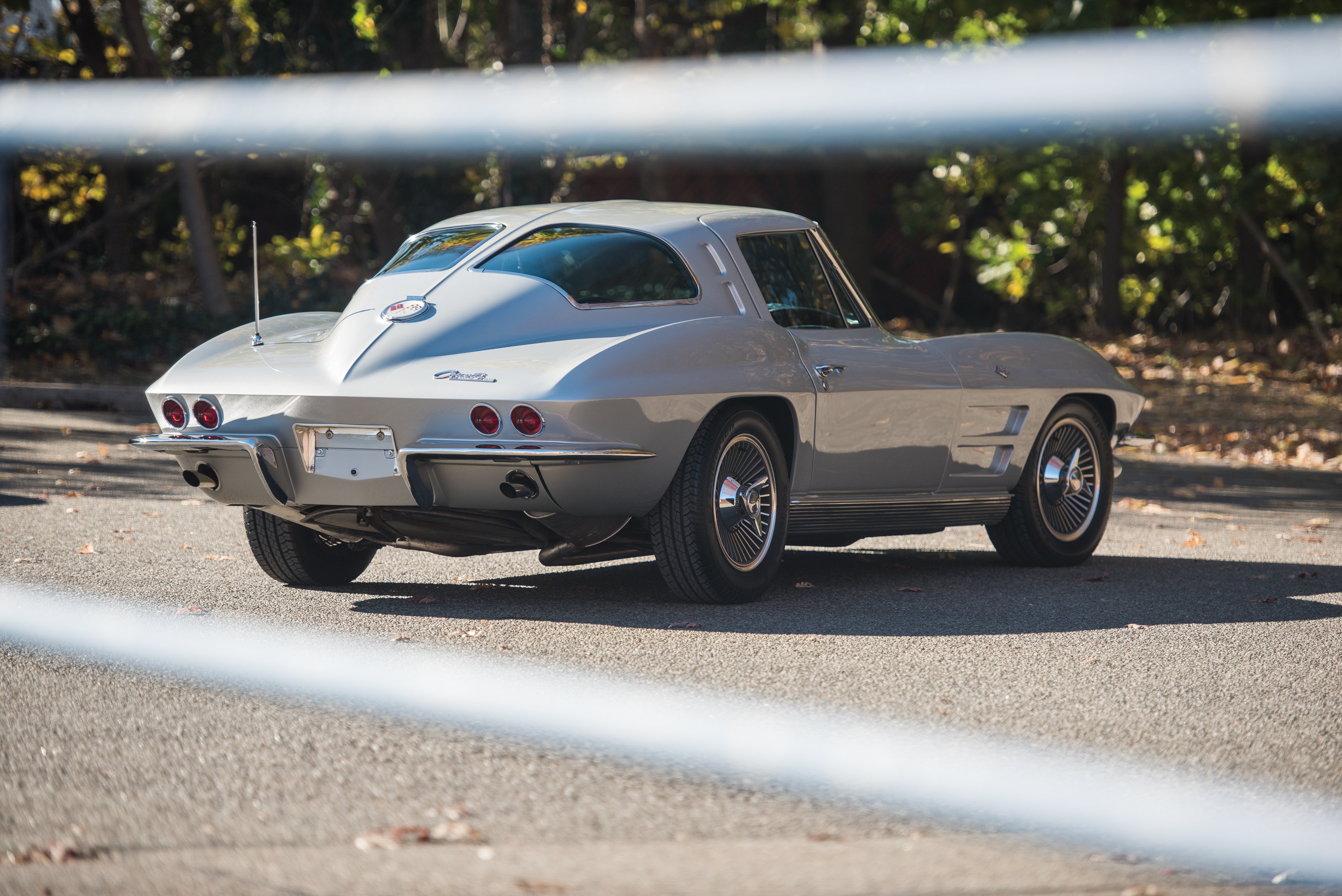 Chevrolet corvette stingray 1963