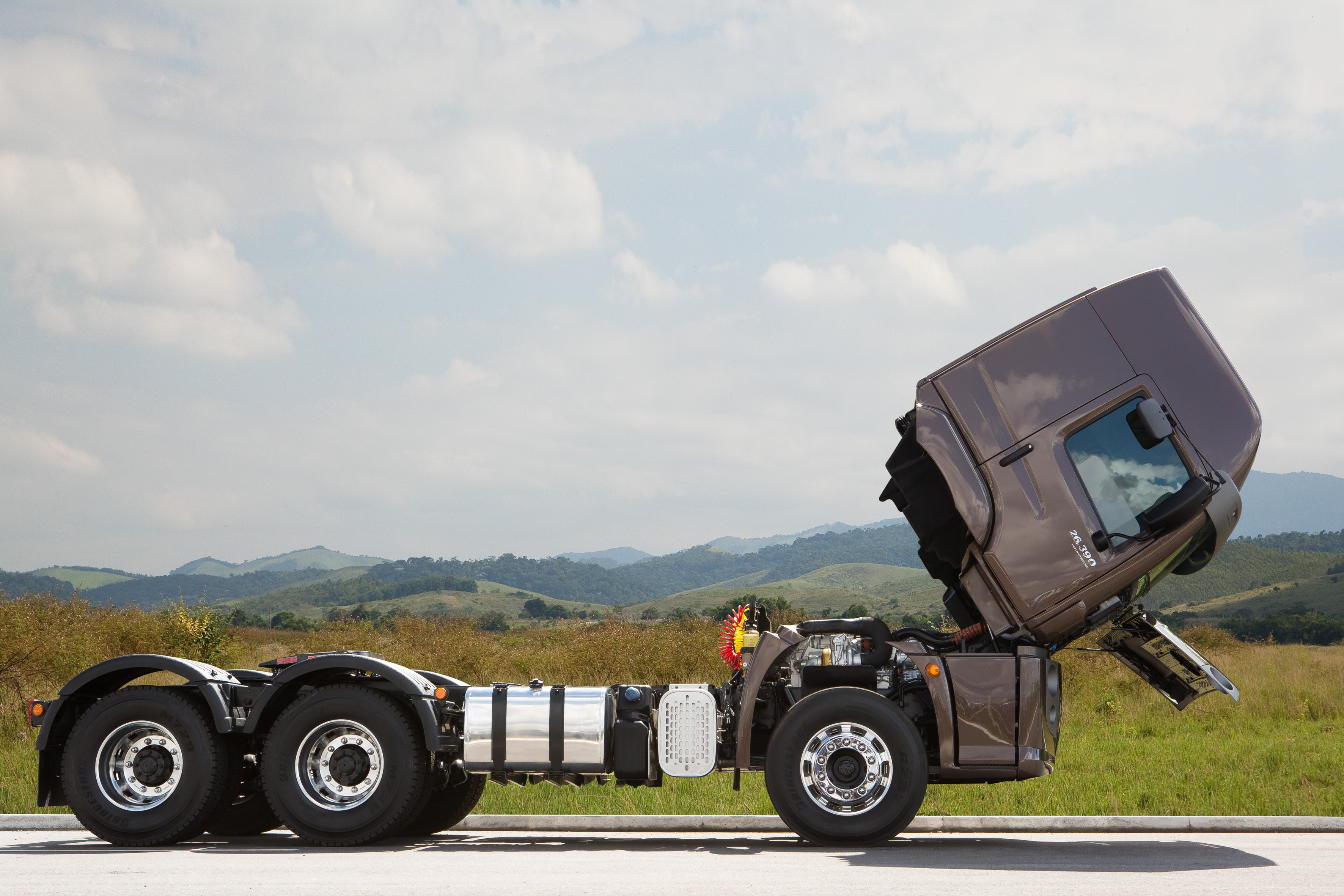 2011, Volkswagen, Constellation, Tractor, Semi, Truck Wallpaper