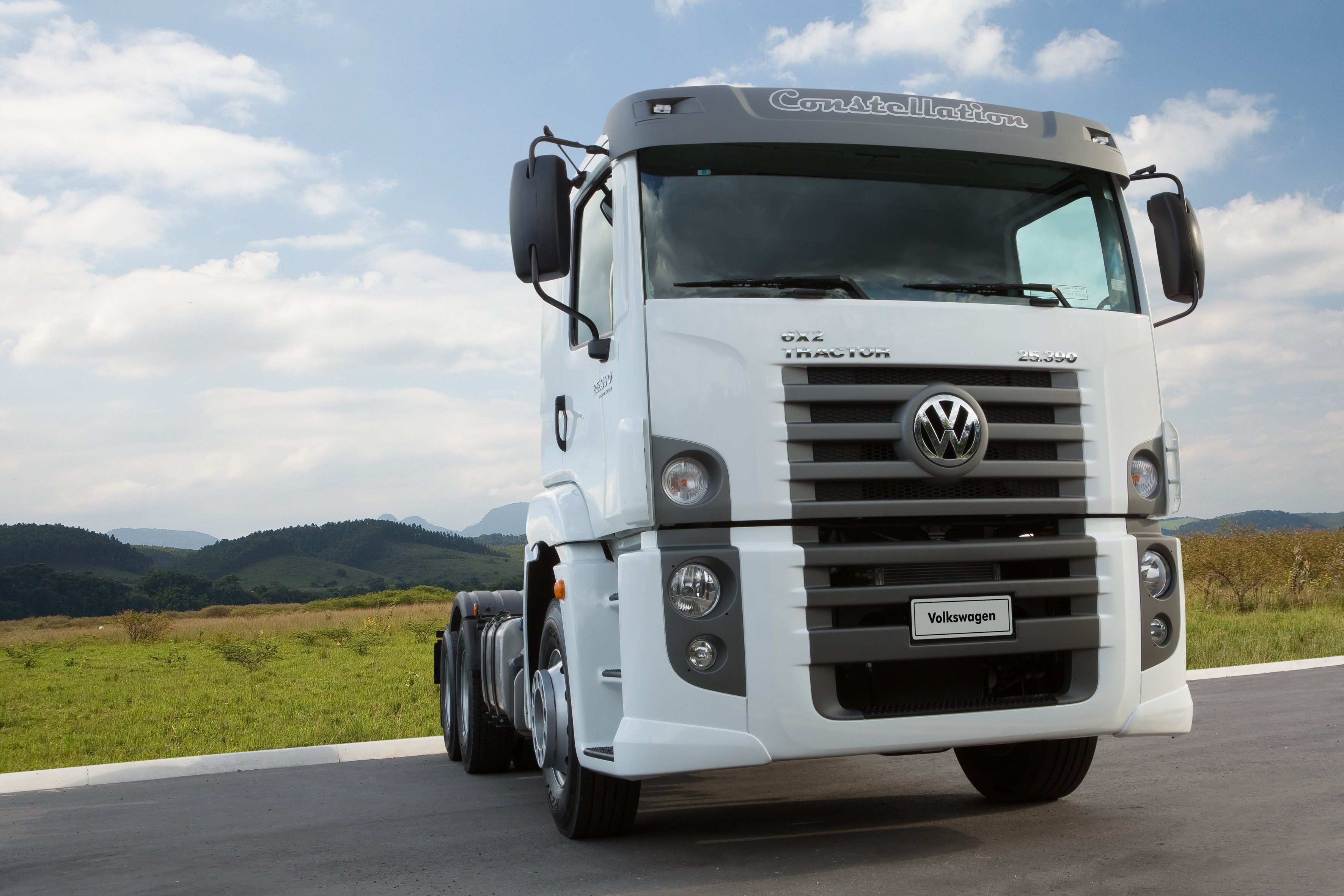 2011, Volkswagen, Constellation, Tractor, 25 390, Semi, Truck Wallpaper