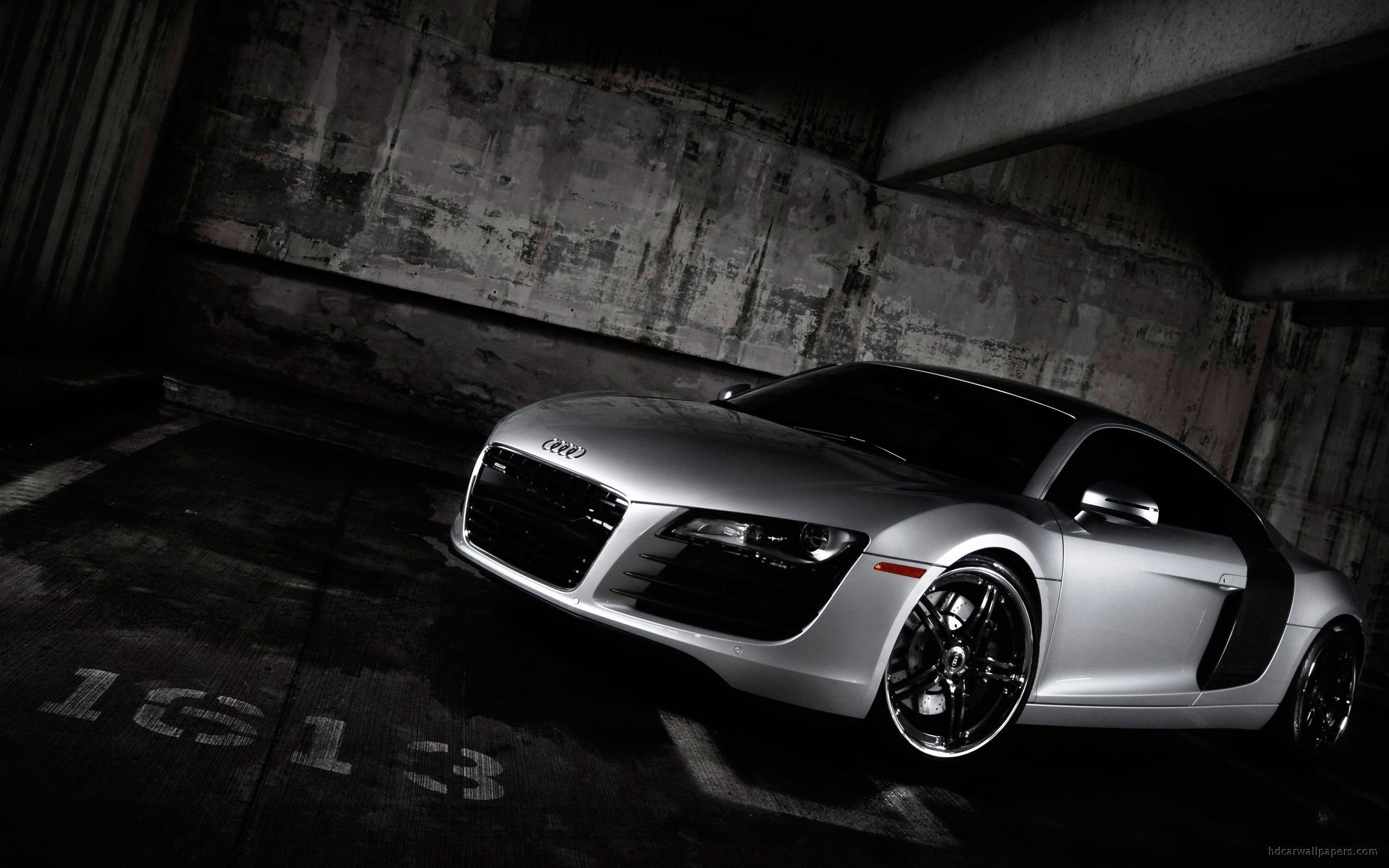 audi r8 Wallpaper