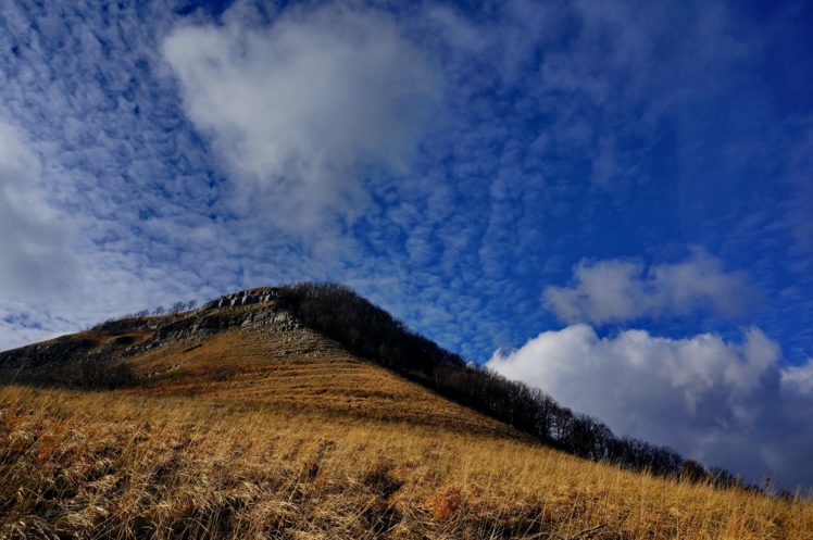sky, Top, Mountain, Autumn, Clouds, Grass, Climbing HD Wallpaper Desktop Background