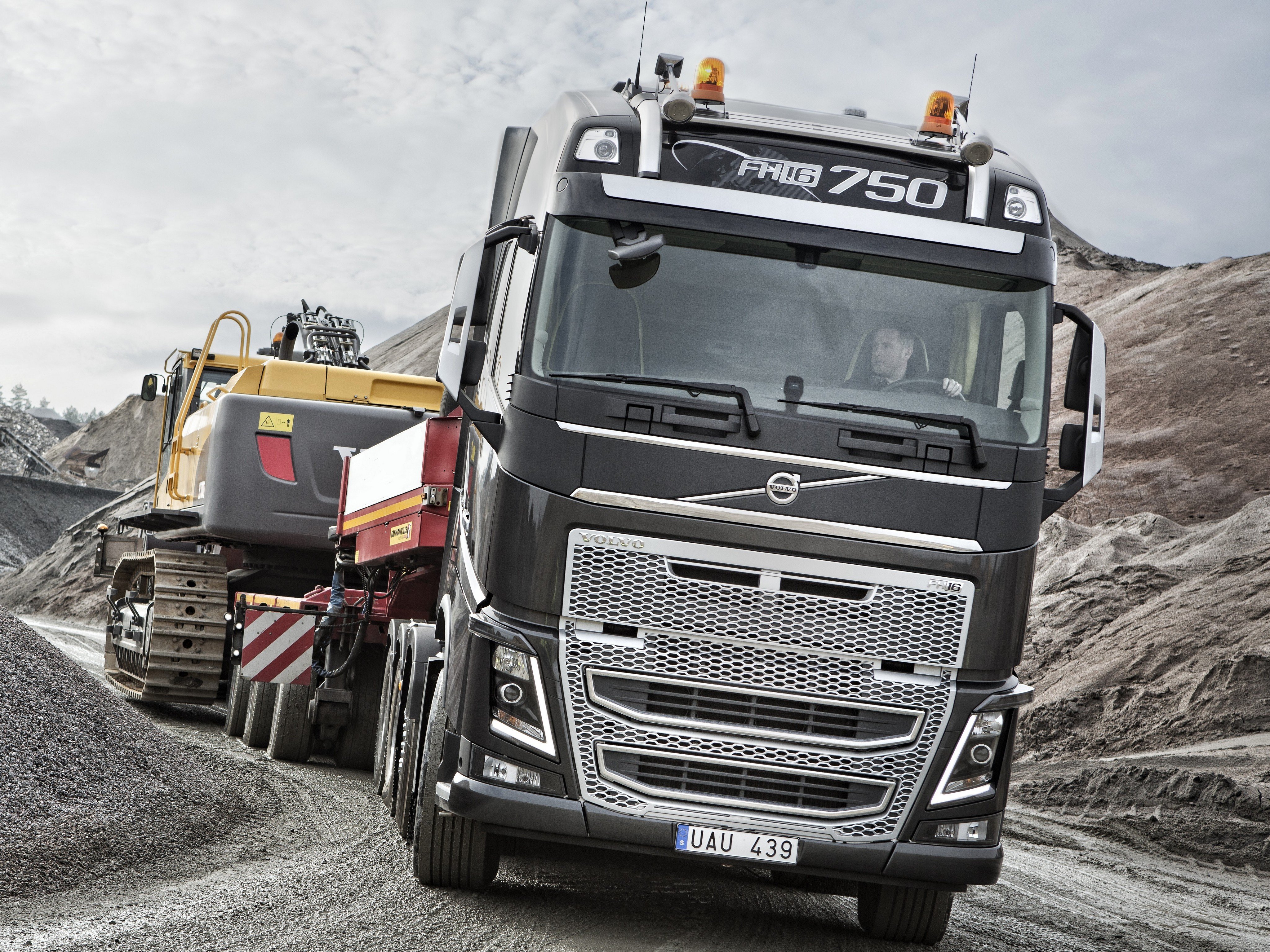 2013, Volvo, Fh16, 750, 8x4, Tractor, Semi Wallpaper