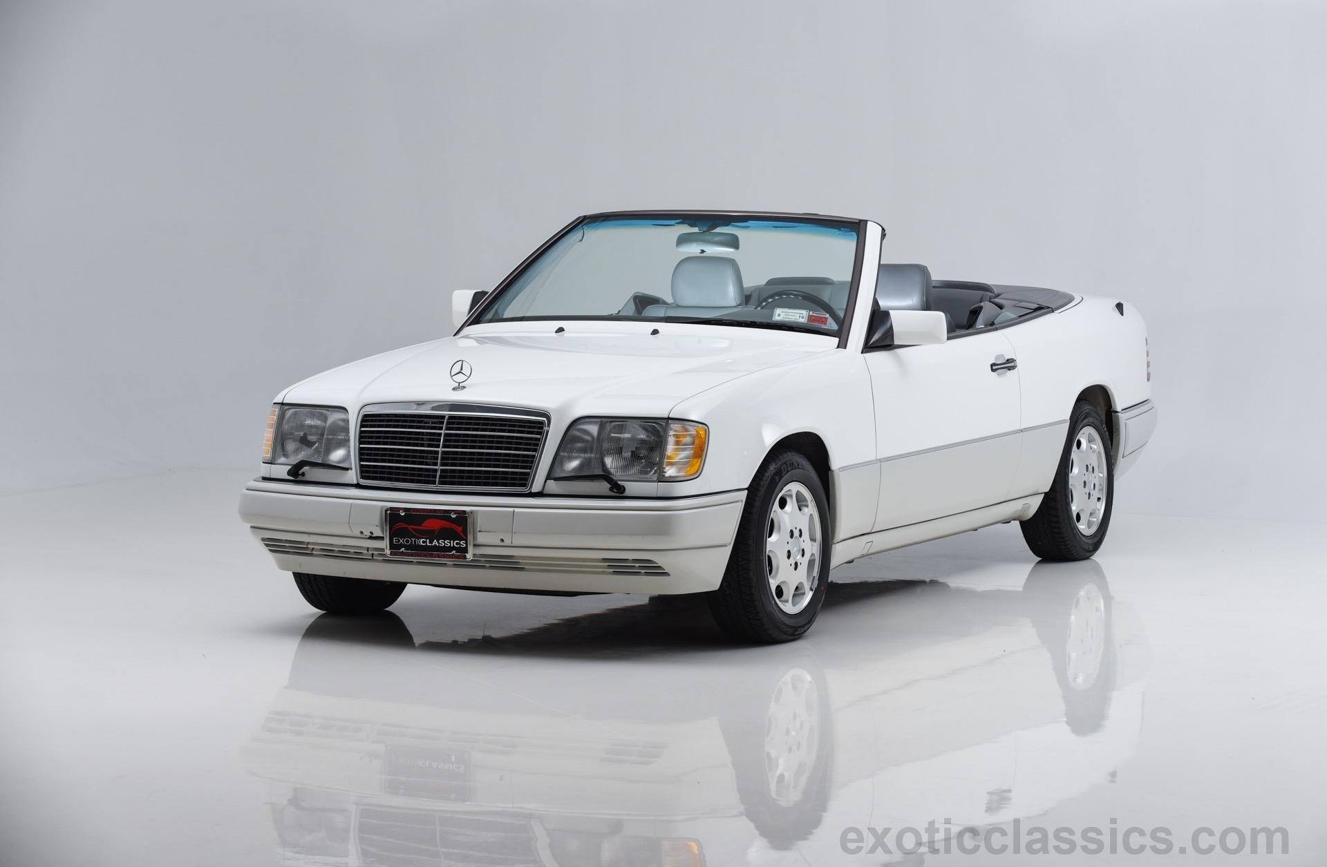 Mercedes Benz 320 Cabriolet a