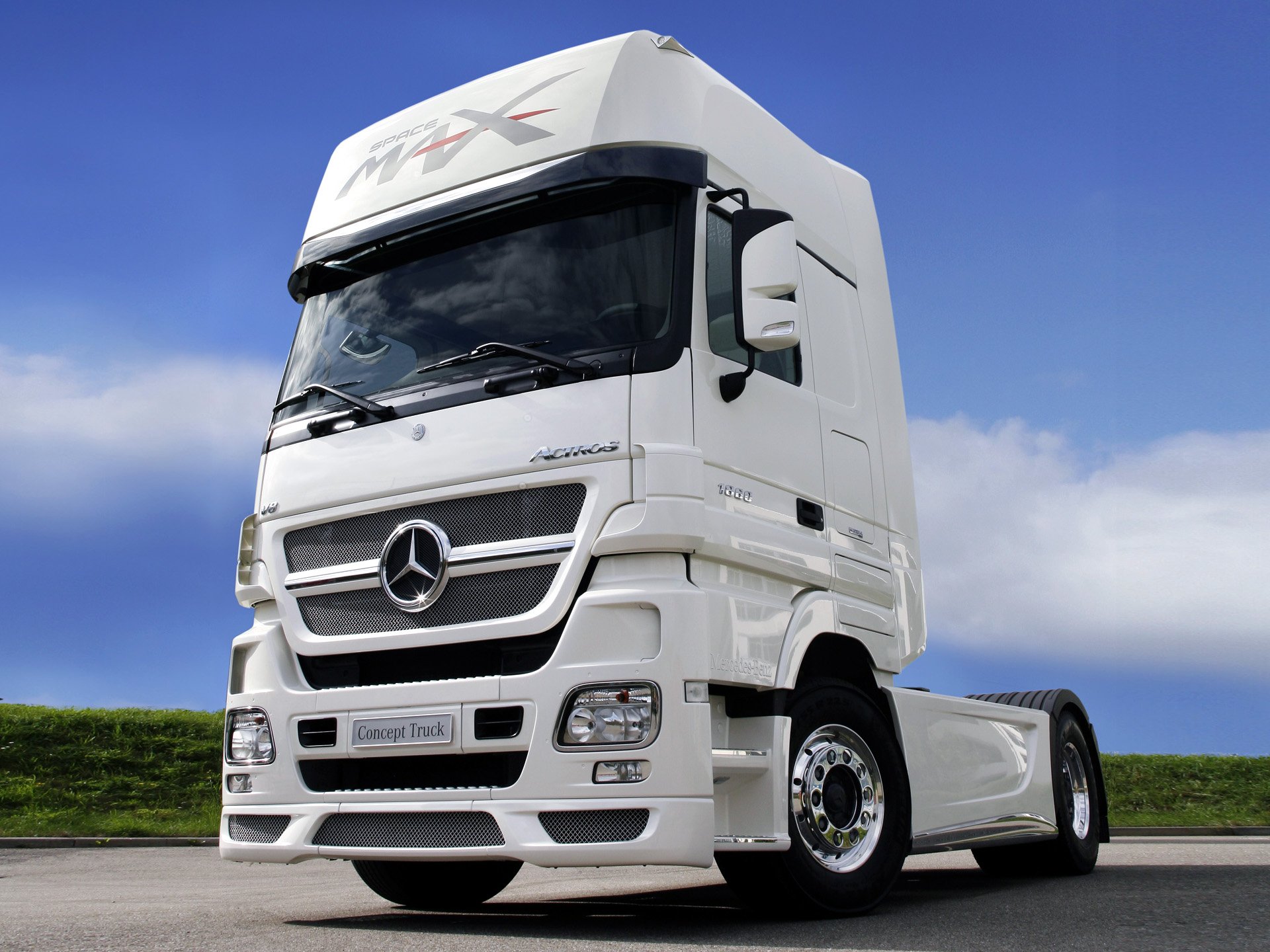 Мерседес Actros концепт