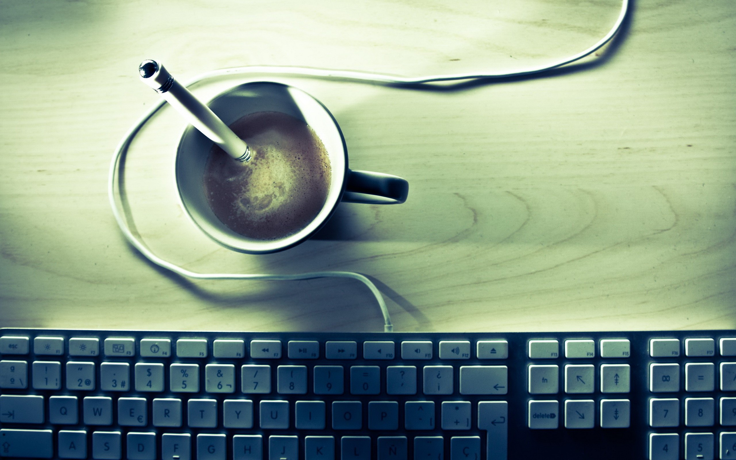 minimalistic, Coffee, Keyboards, Macro, Pencils, Wires Wallpaper
