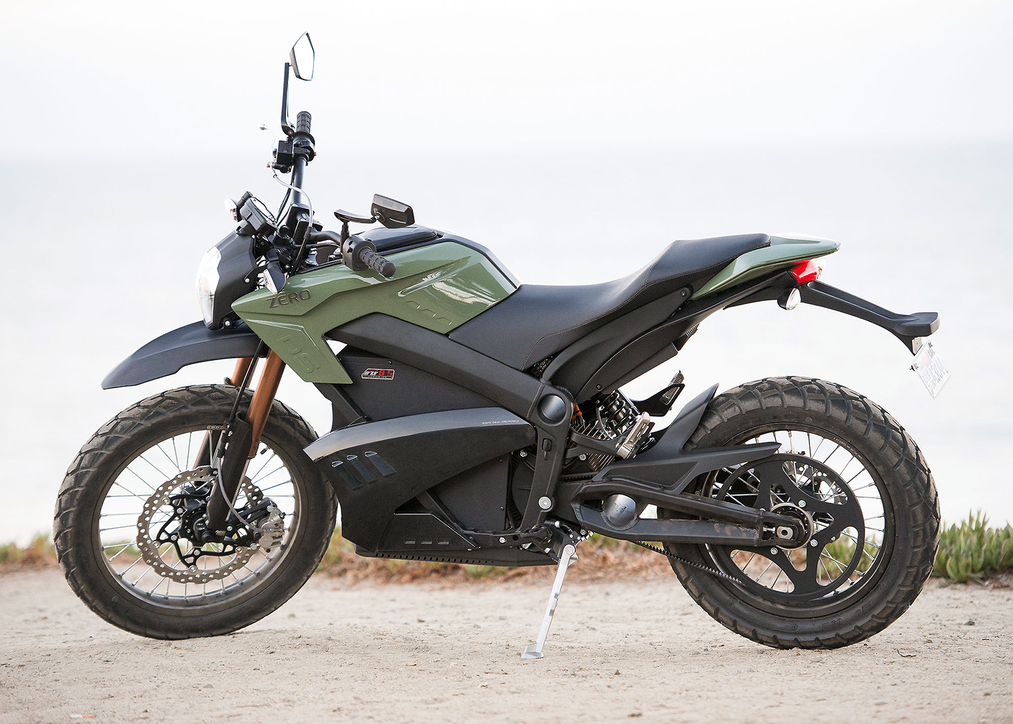 2013, Zero, D s, Dual, Sport Wallpaper