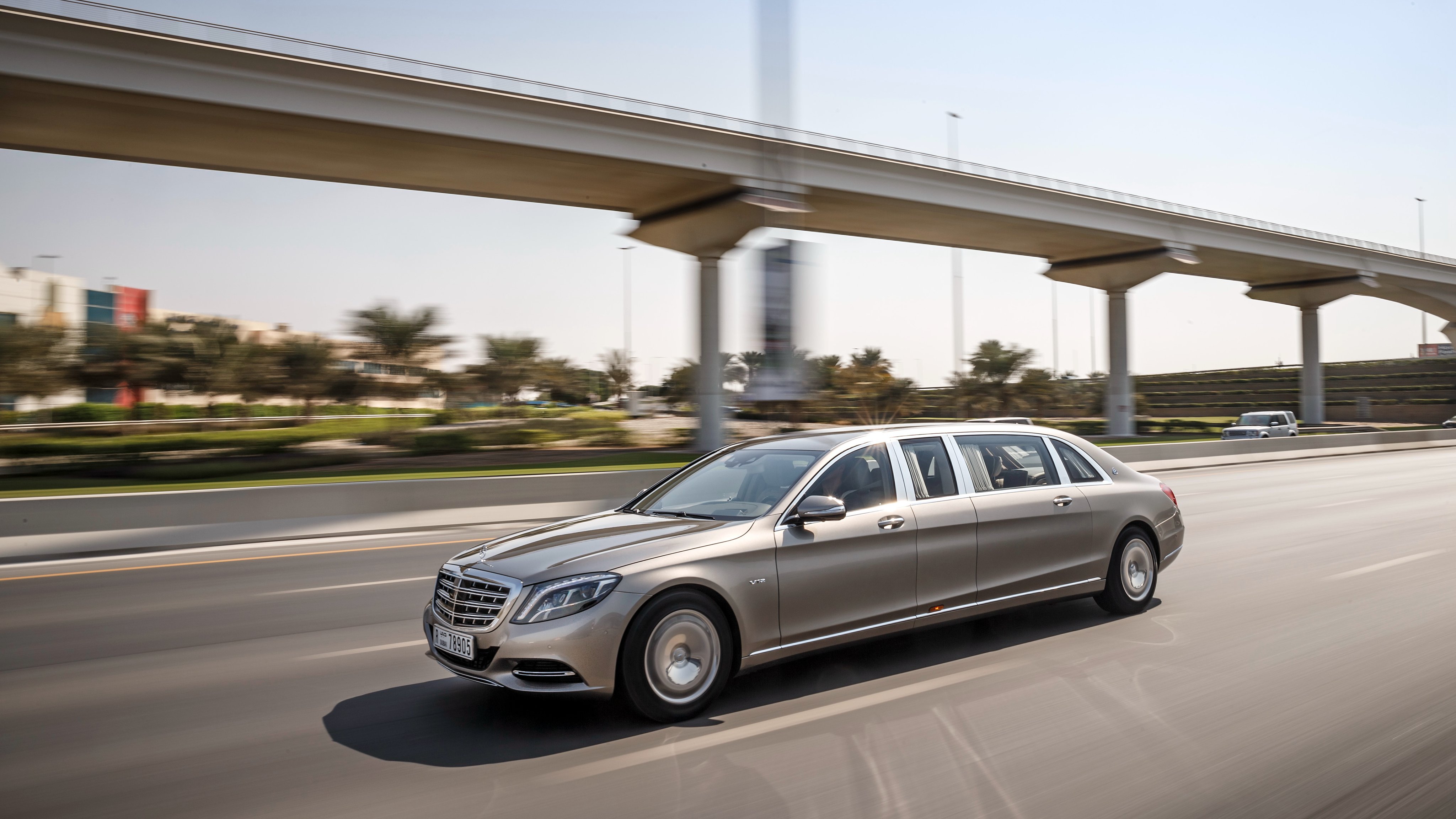 Mercedes Benz Maybach s class Pullman s650