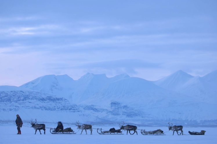 mountains, Landscape, Nature, Mountain, Deer, People HD Wallpaper Desktop Background